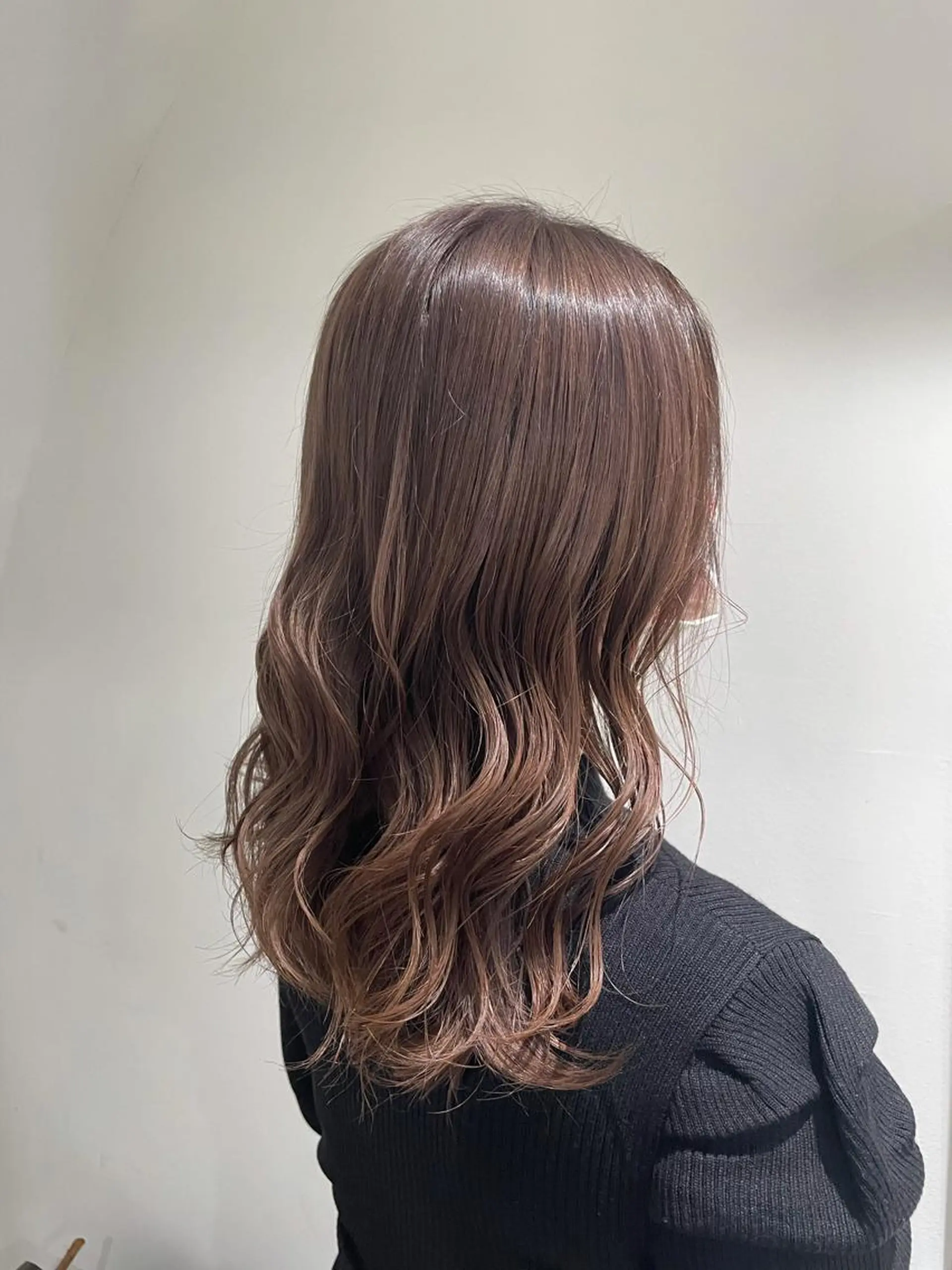 セミロング カラー ブリーチ ケアブリーチ ダブルカラー オノ テンタのヘアスタイル