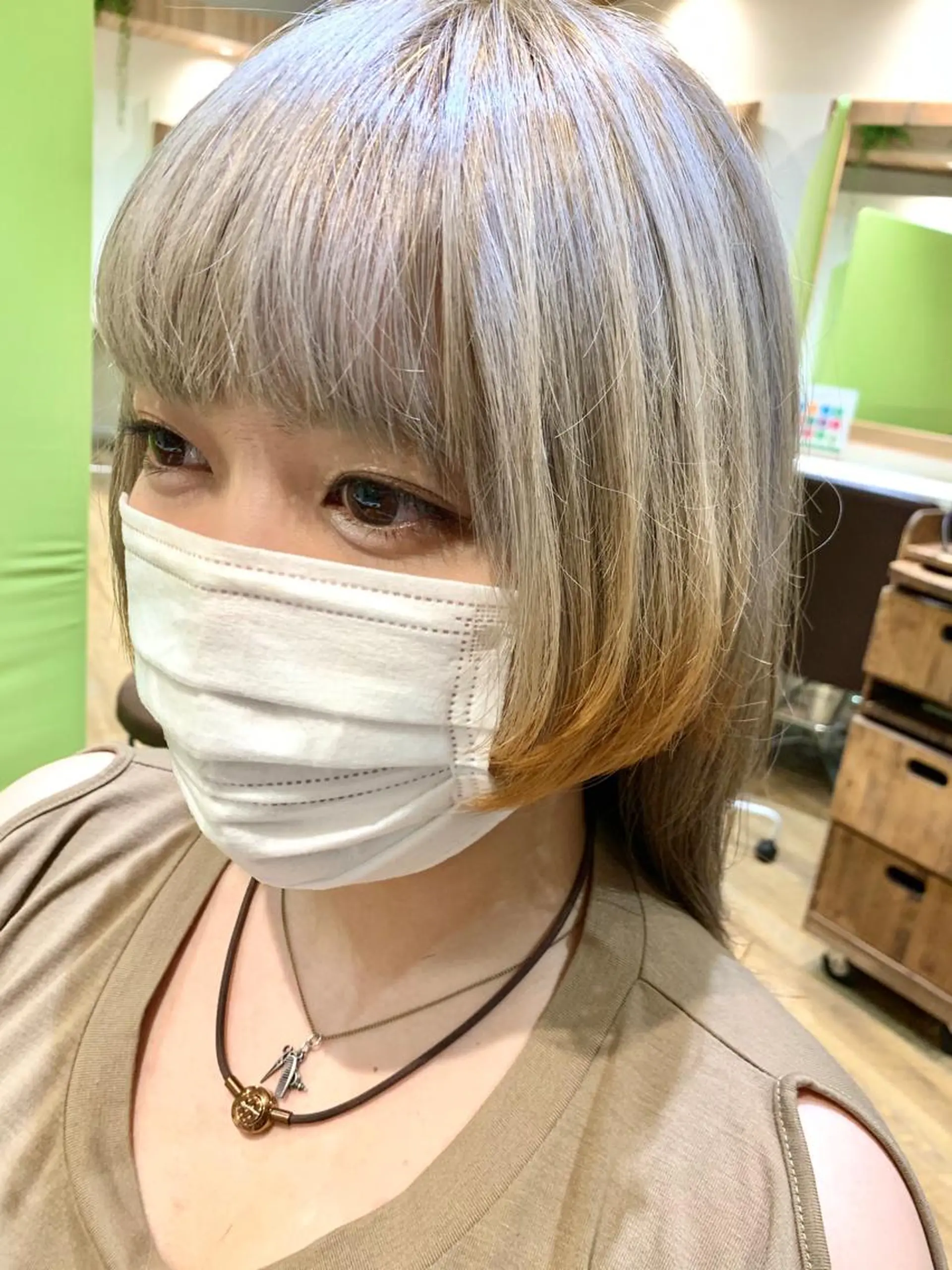 セミロング カラー ハイトーンカラー オレンジ ショート×カラー 🦊堀米早紀【荻窪】のマツエク・マツパデザイン