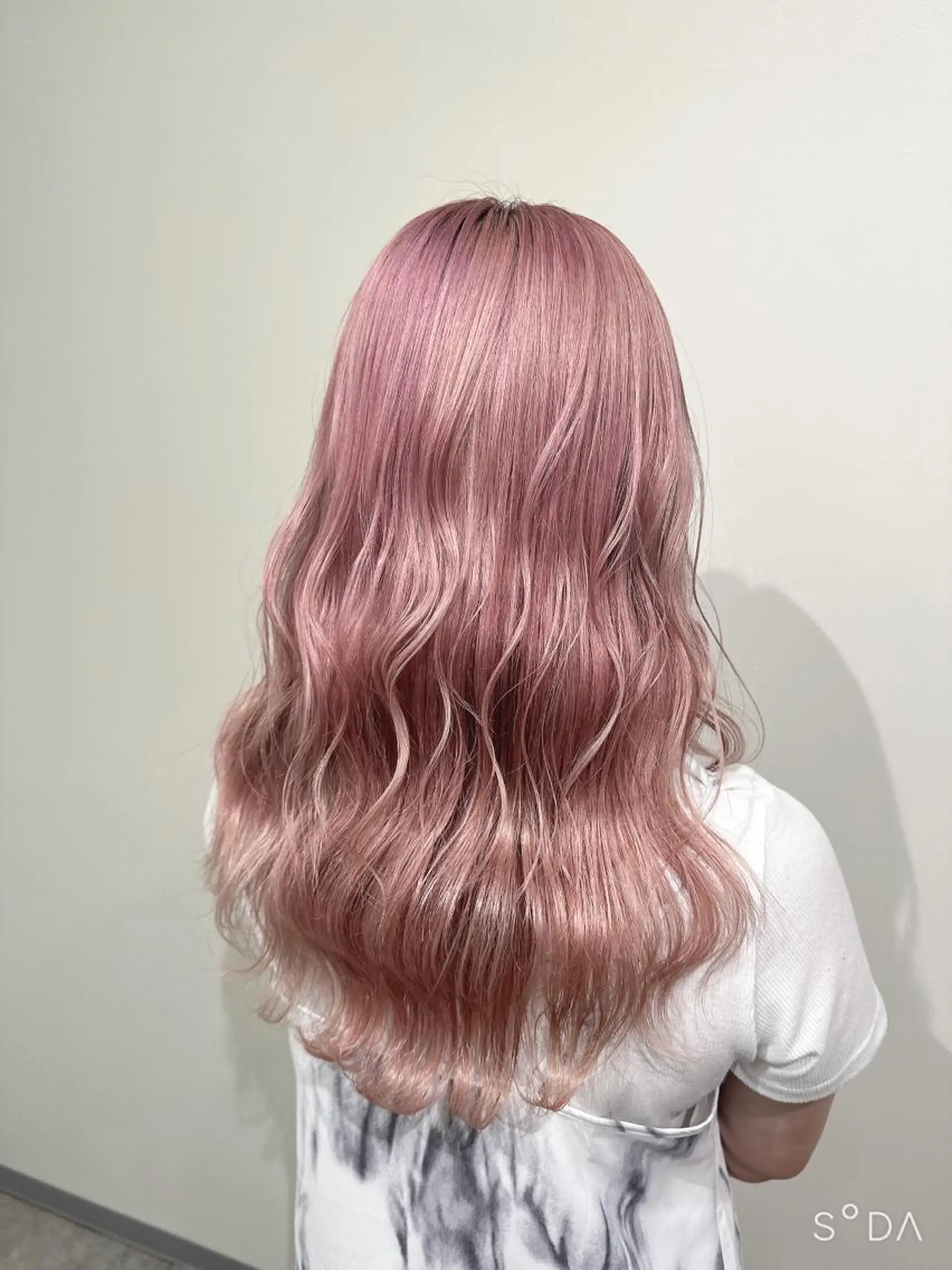 ロング カラー ピンクカラー 🫧アレンジ･韓国 パーマmaica🫧のヘアスタイル
