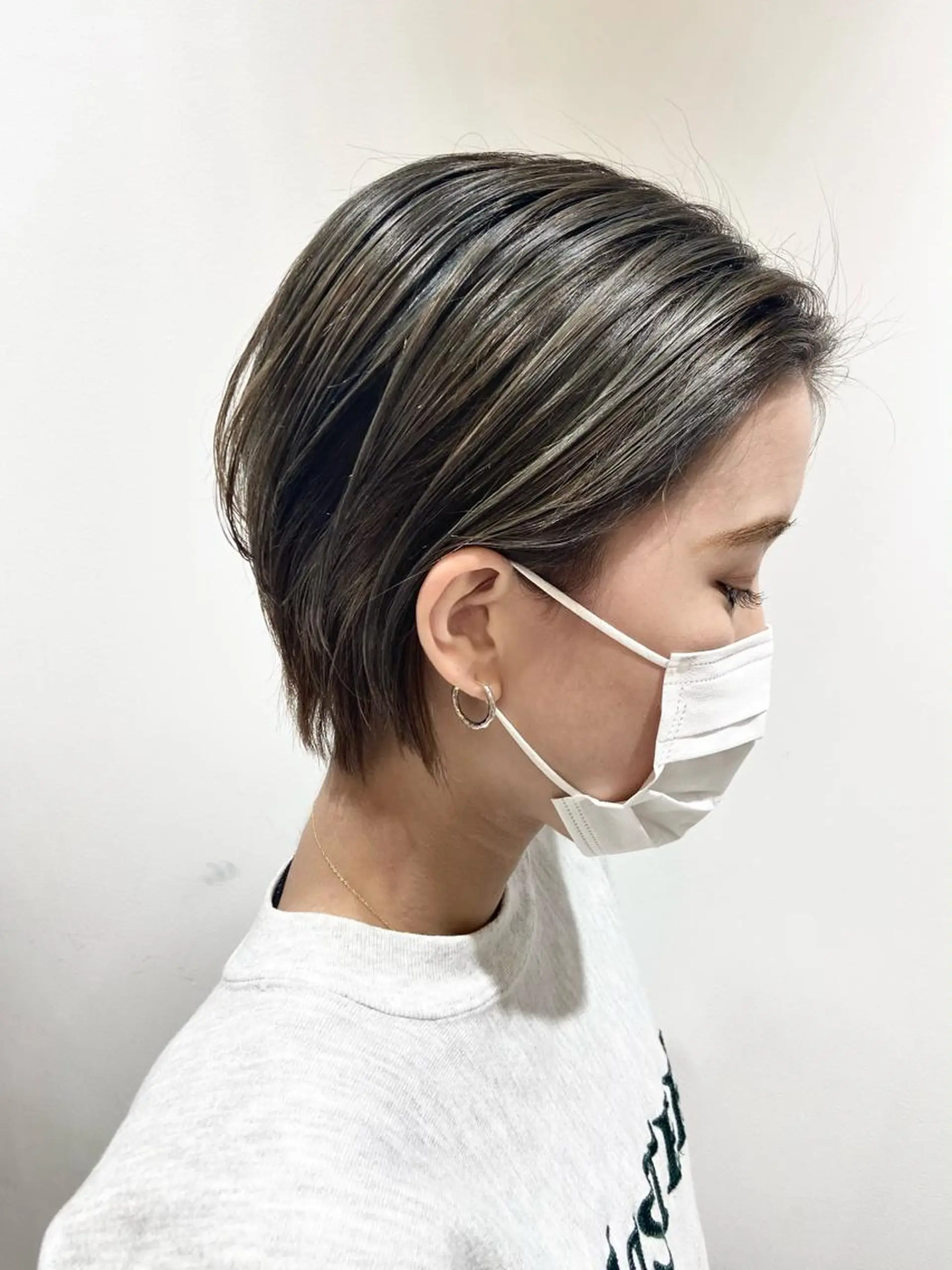 ショート ヘアカラー 🐺ウルフ/レイヤー 似合わせ🤍沙羅のヘアスタイル