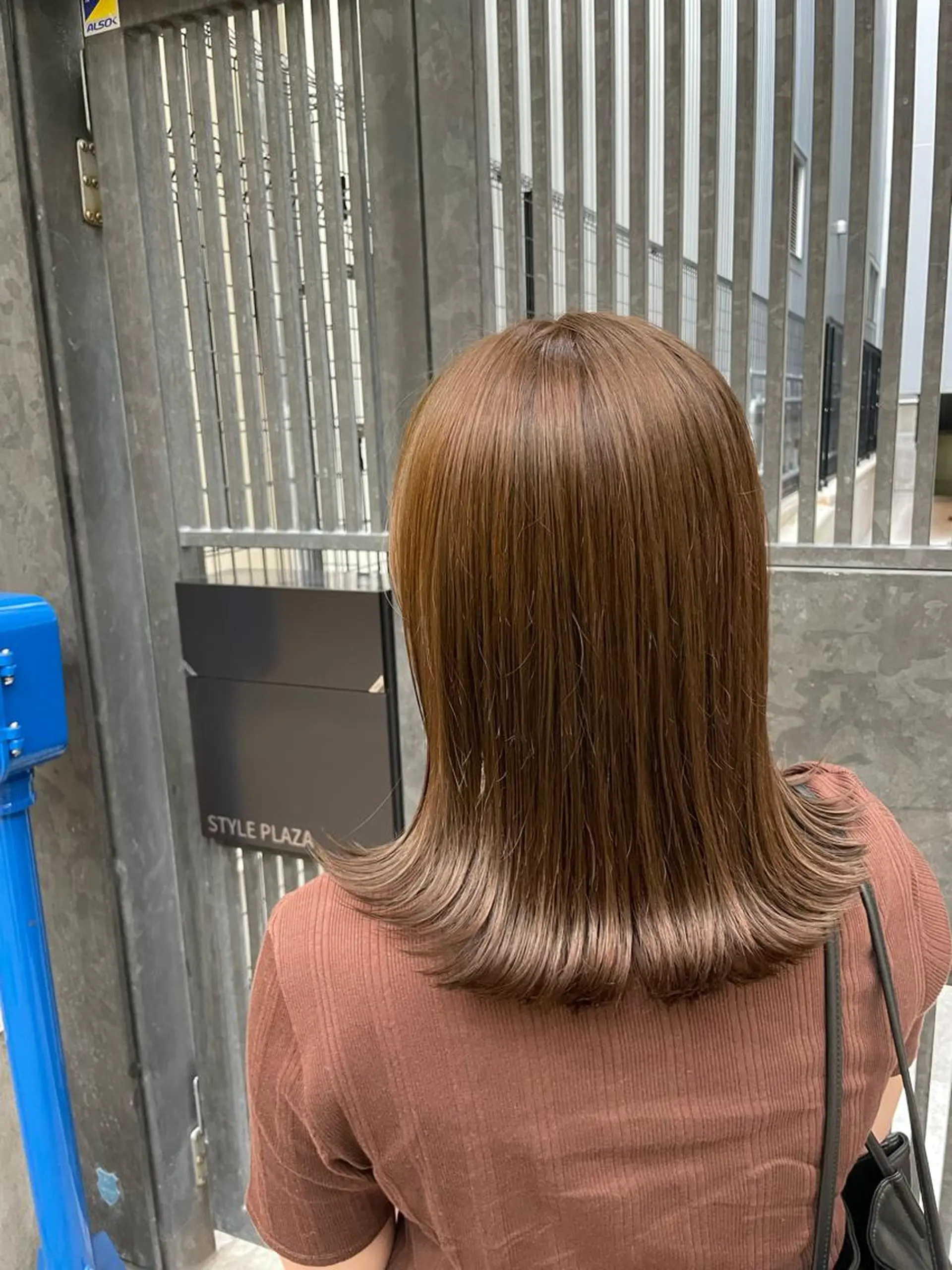 ミディアム カラー 縮毛矯正/髪質改善/ 石橋代智のヘアスタイル