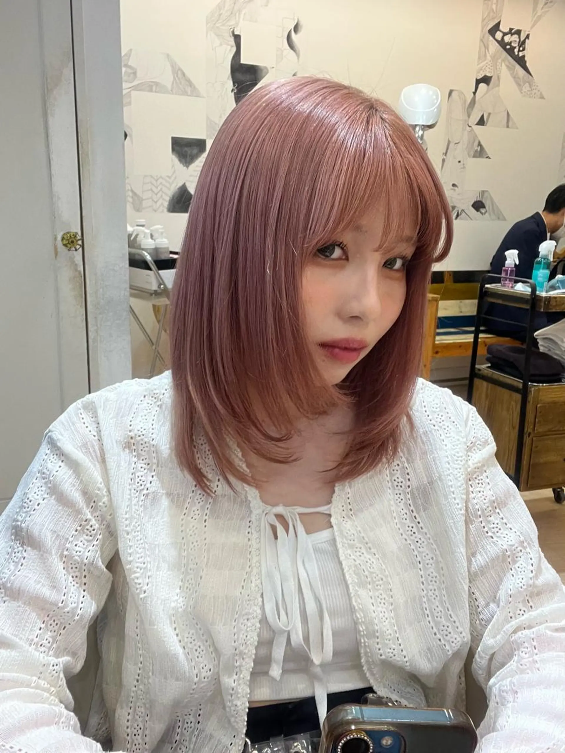 ミディアム カラー ベージュカラー ブリーチ ピンクカラー ピンクベージュ レイヤーカット カット ヘアカラー 🌞陽向/ダウン/ メンズ/韓国🌞のヘアスタイル