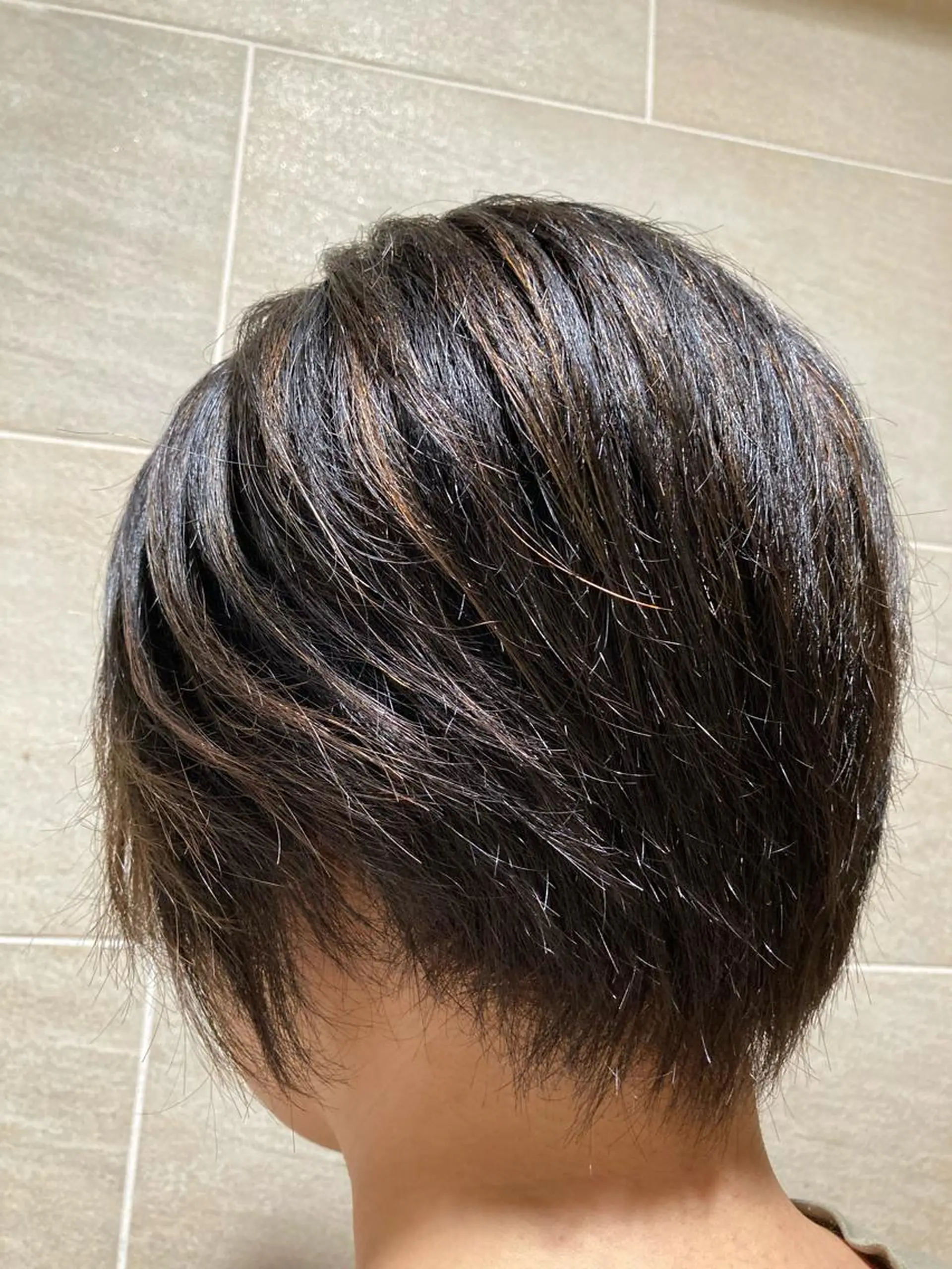 ショート カラー ブリーチ ハイライトカラー ハイライト 宮原 佳苗のヘアスタイル