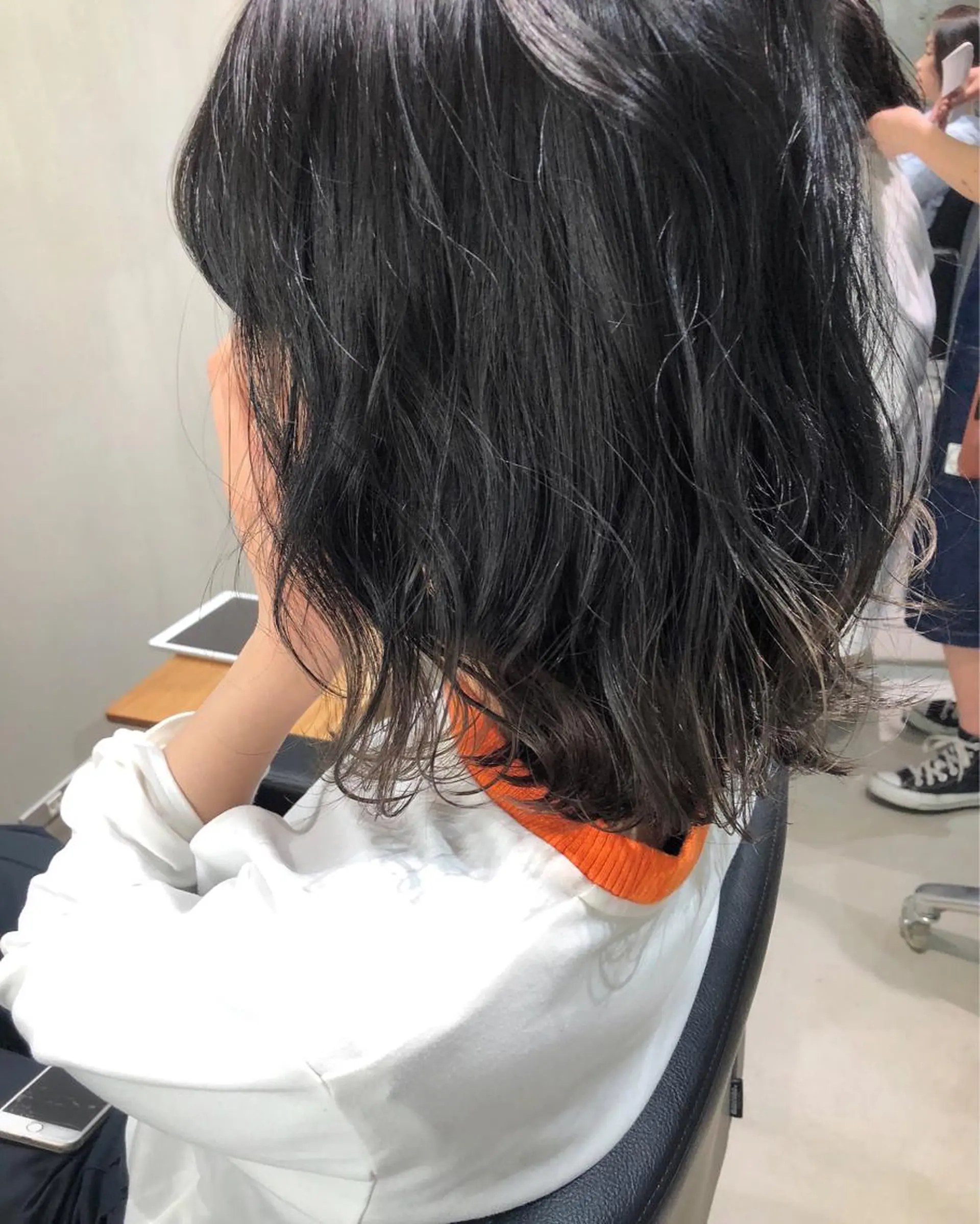 ミディアム LOREN  AO所属・梅田 千亜希のヘアスタイル