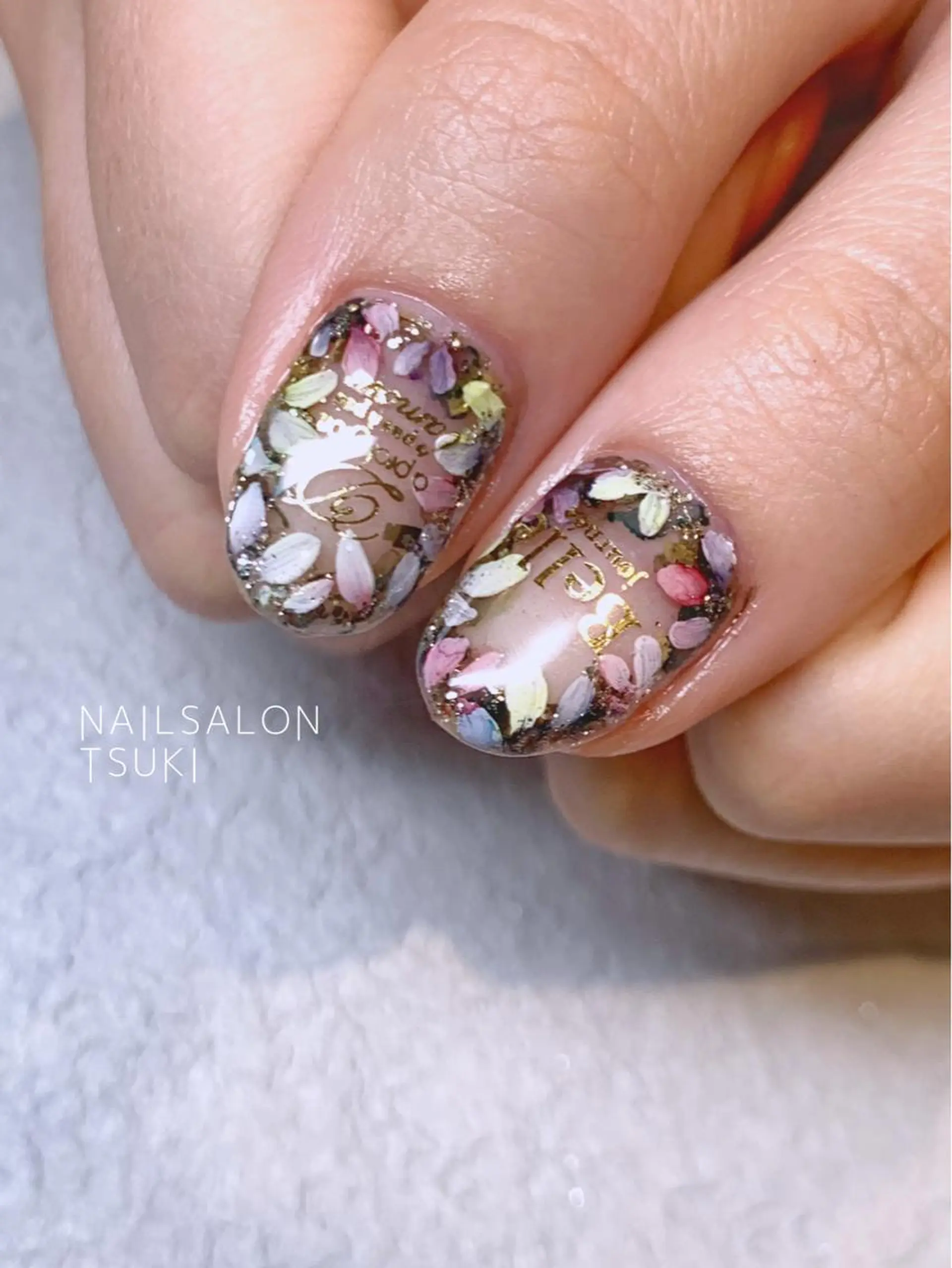 ネイル フラワーネイル ハンドネイル Tsuki.所属・Nailsalon Tsuki.のネイルデザイン