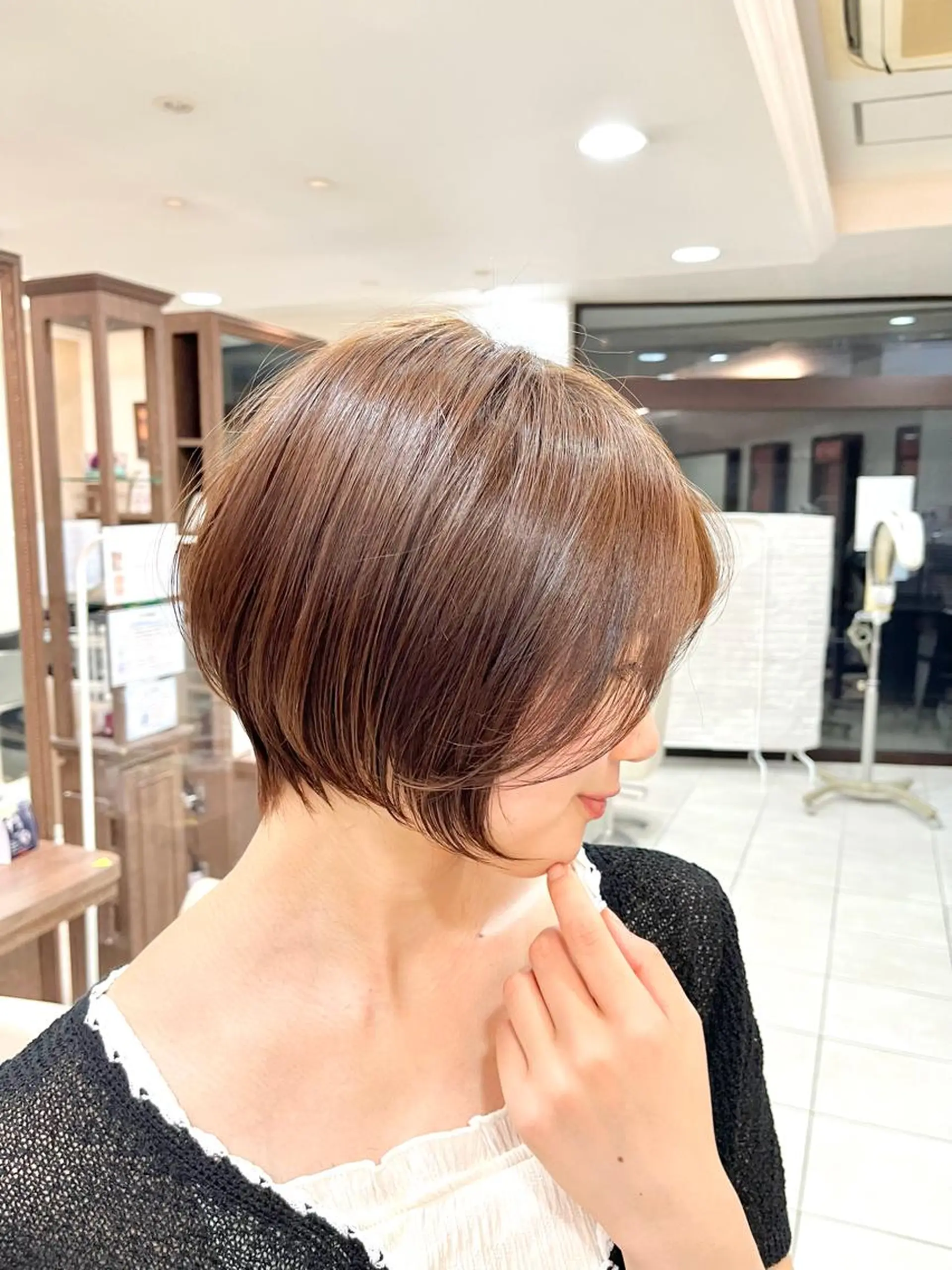 ショート ショートボブ ハンサムショート ボブ くびれヘア ハイライト カット ヘアカラー トリートメント ✨髪質改善・縮毛矯正 専門美容室マーベルのヘアスタイル