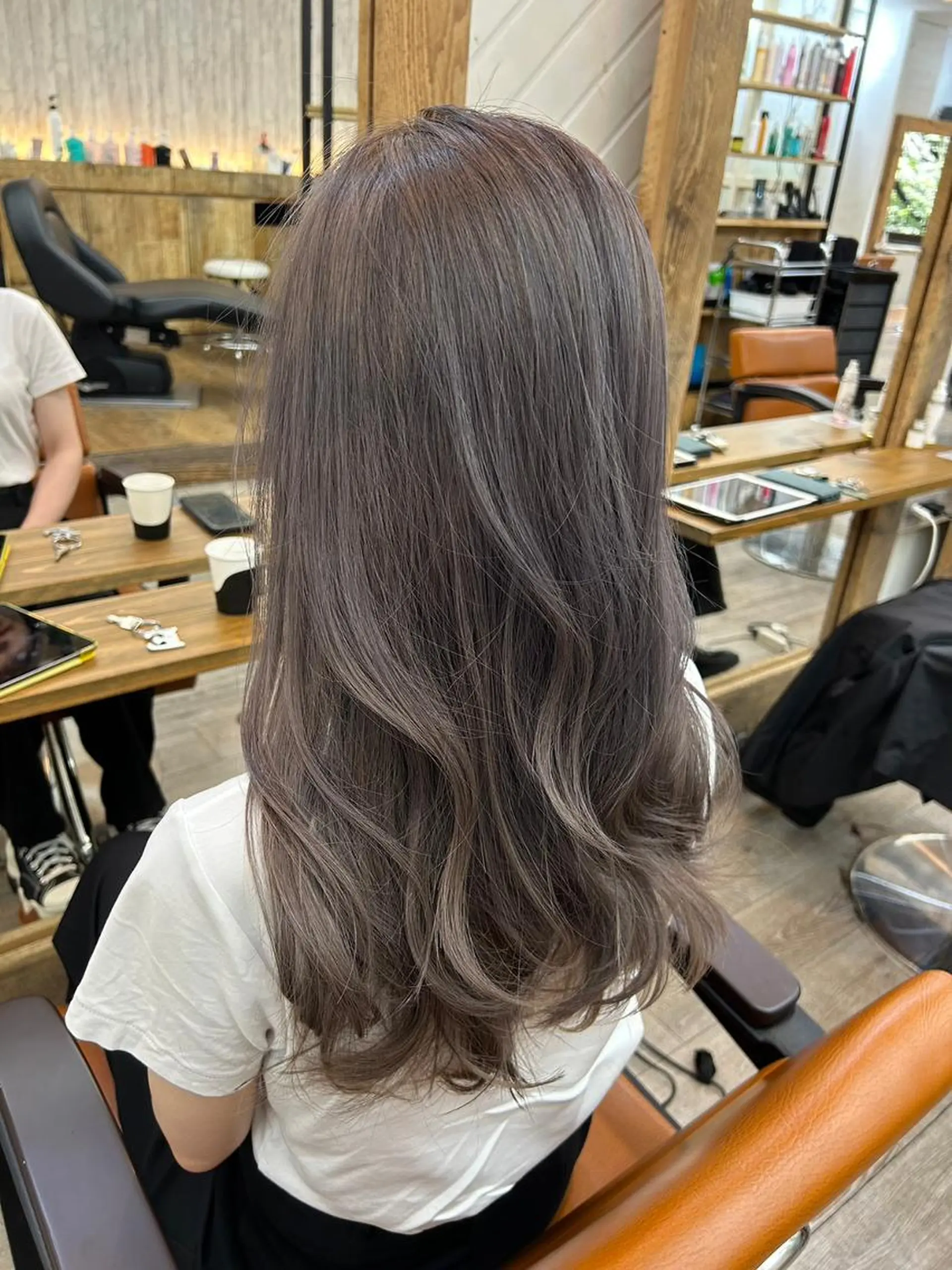 ショート カラー パーマ ヘアアレンジ バレイヤージュ ブリーチ ケアブリーチ ダブルカラー イヤリングカラー ROW町田🌹 大人可愛い/艶髪改善のヘアスタイル
