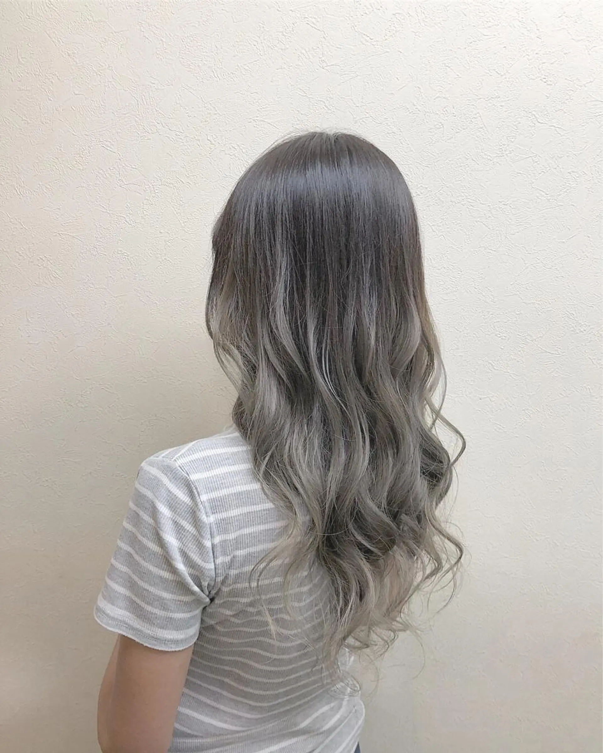 ロング ヤマグチ ヒカルのヘアスタイル