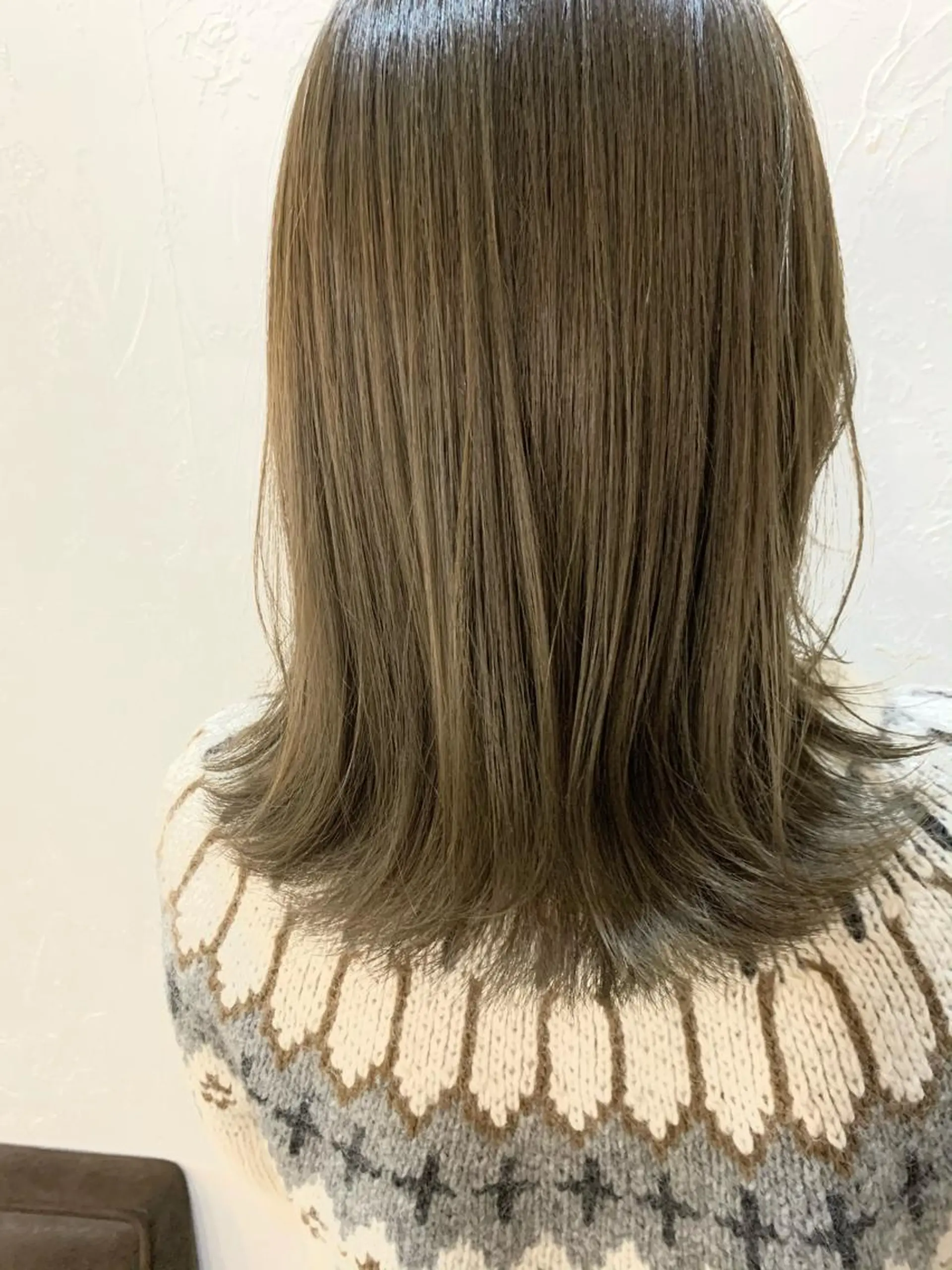 ミディアム カラー conne&riri所属・MA YUのヘアスタイル