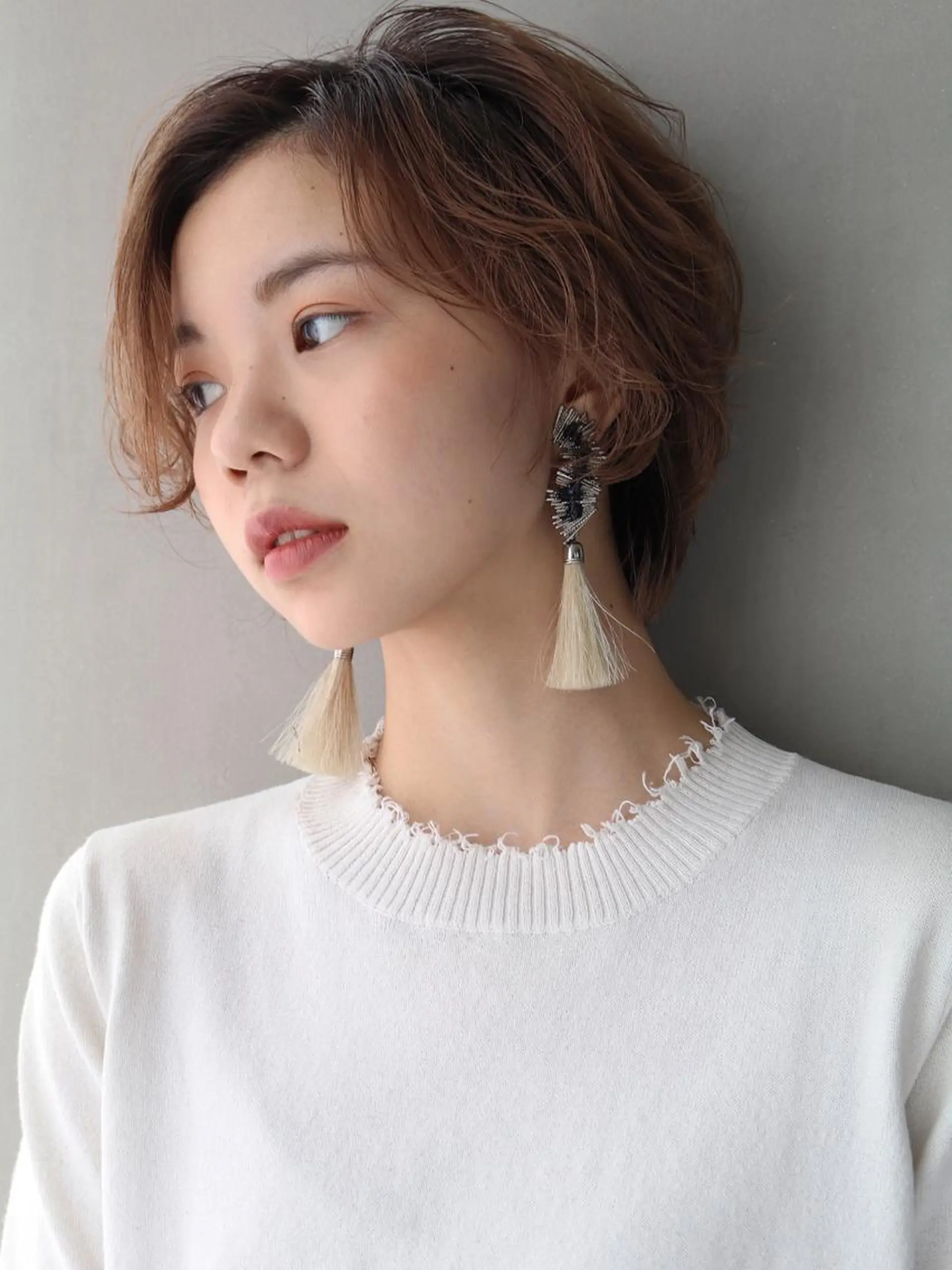 ショート カラー ショートボブ ブラウンカラー ボブ ショートヘア SALOWIN梅田茶屋町店所属・ウルフレイヤーカット /チヒロのヘアスタイル