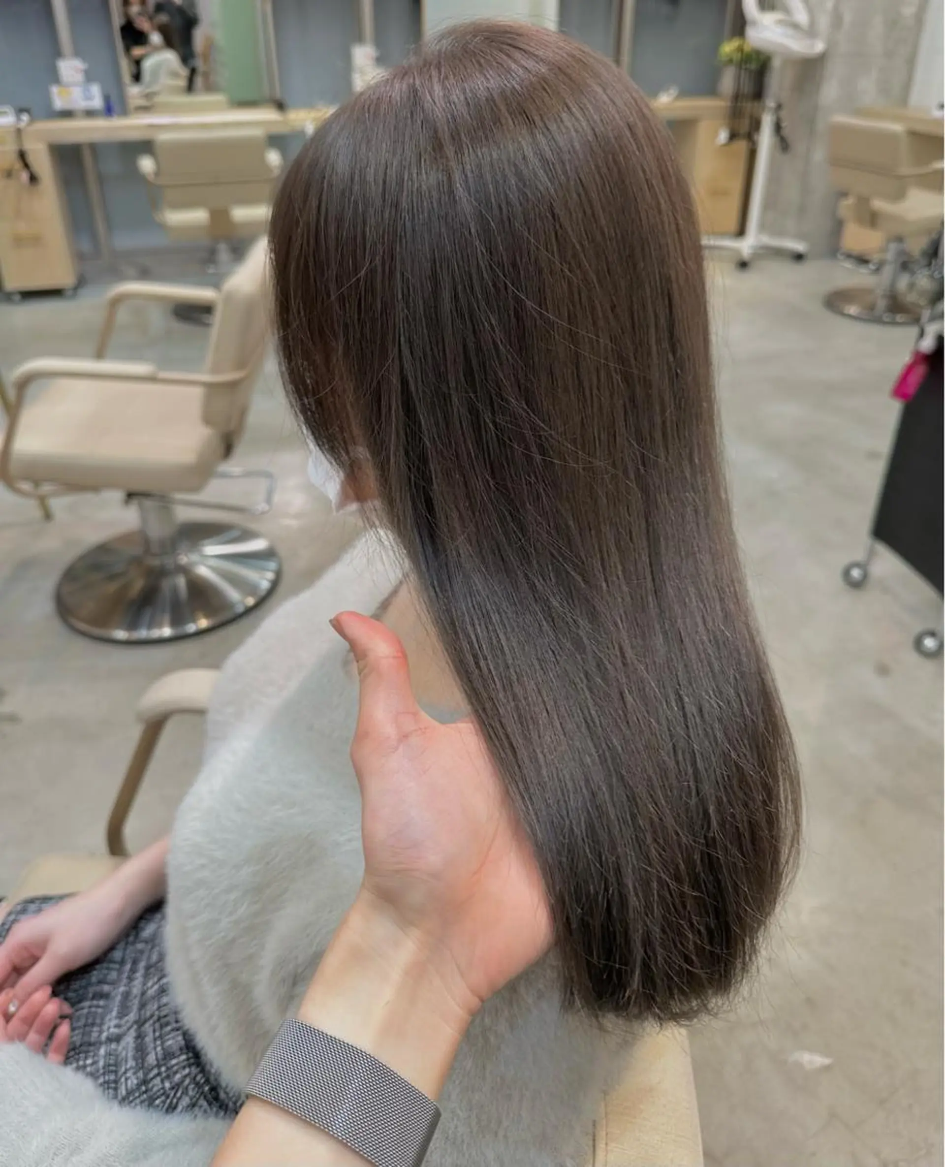 ロング カラー ヘアカラー トリートメント 新宿ケアブリーチ 稲垣颯太のヘアスタイル