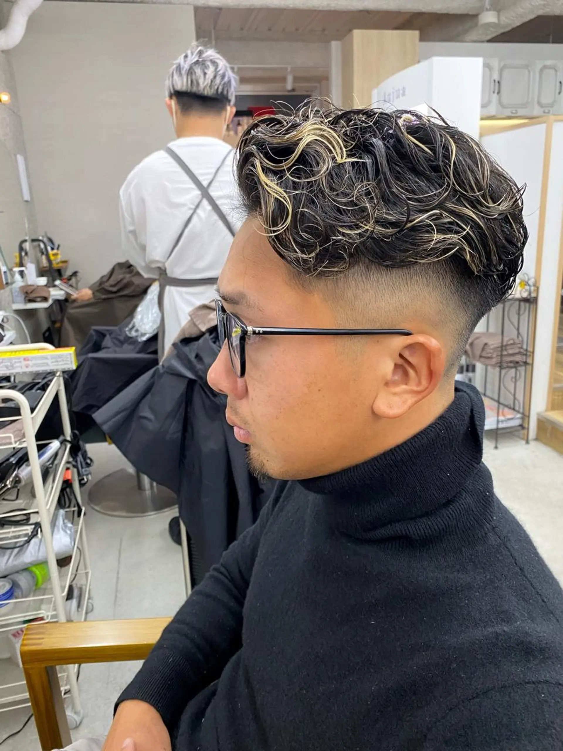 カラー パーマ メンズ カット パーマ 八谷 将平のヘアスタイル
