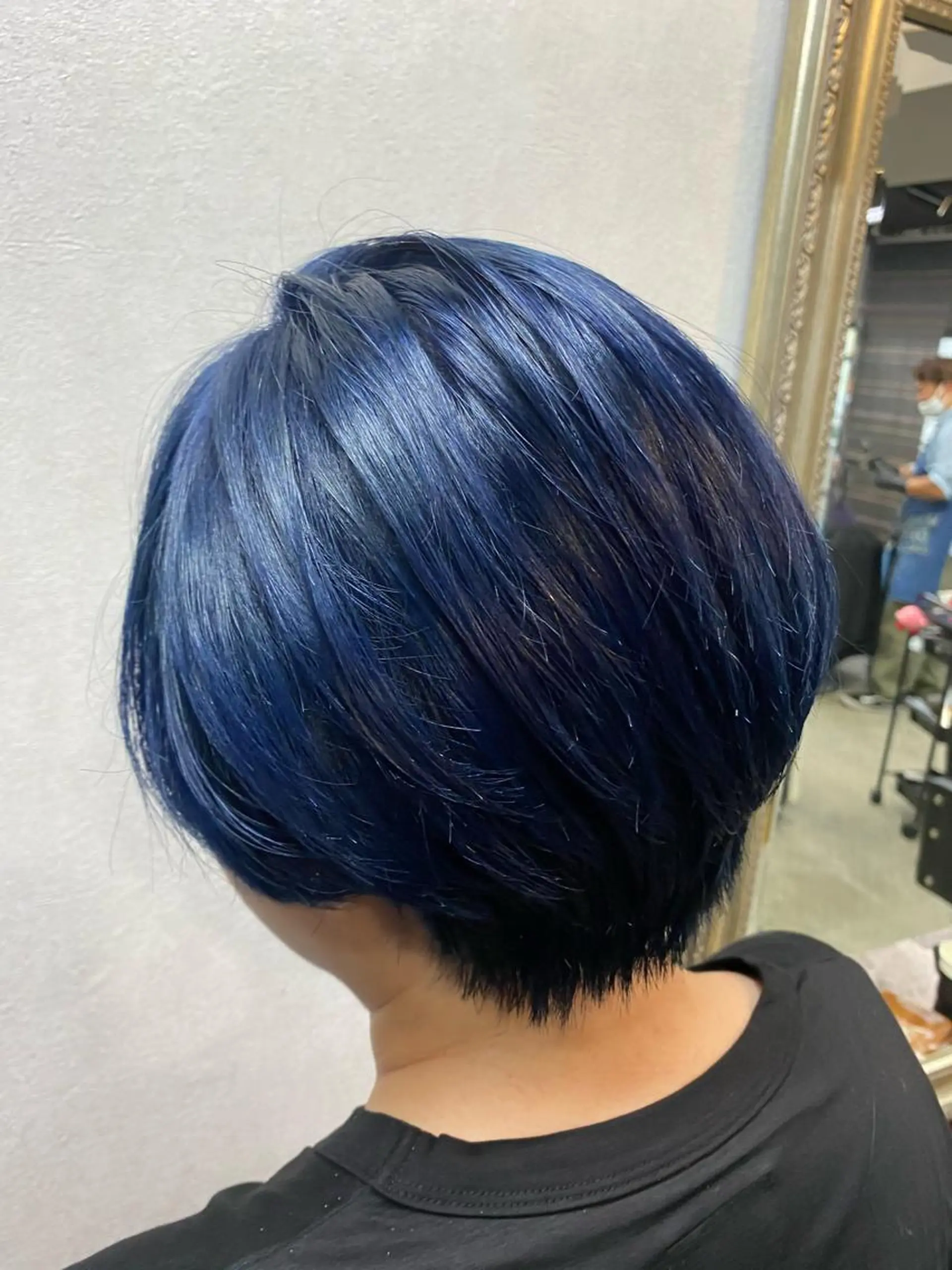 ショート カラー ヘアアレンジ ブリーチ ブルーカラー ネイビーカラー 年間1500人担当 代表 南一路のヘアスタイル