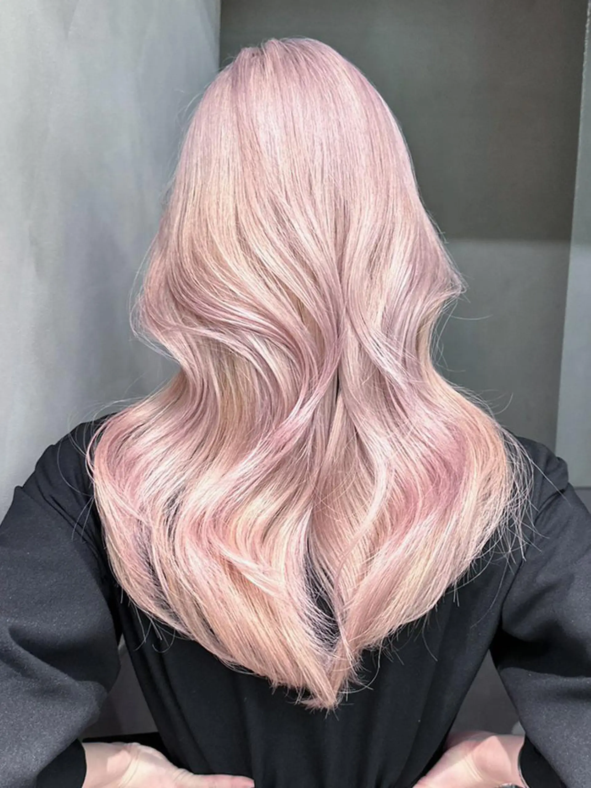 カラー セミロング ブロンド レイヤーカット カット ヘアカラー トリートメント ITbyALBUM 浦和店のヘアスタイル
