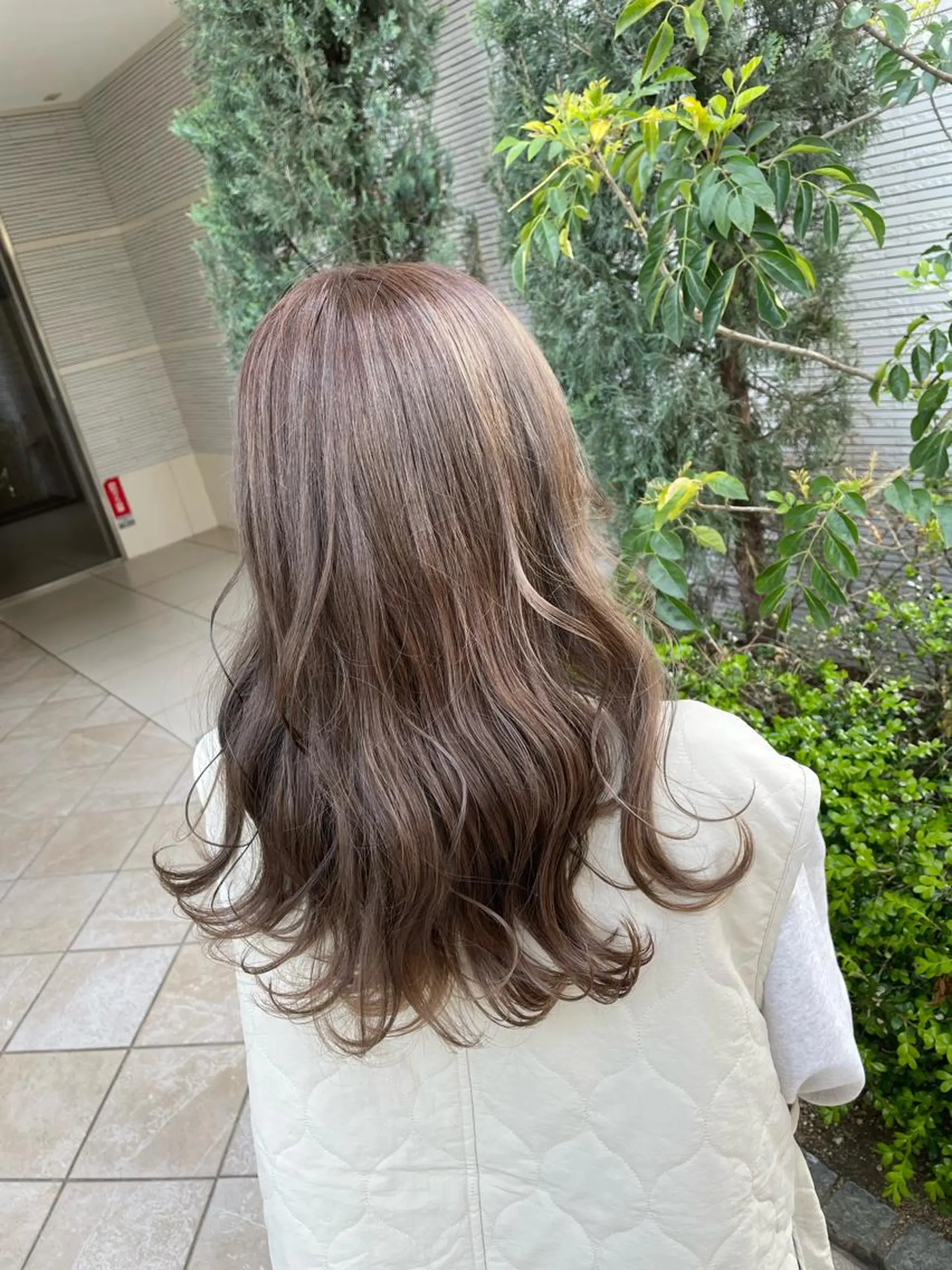 ロング 亀川蓮 Agu hairのヘアスタイル