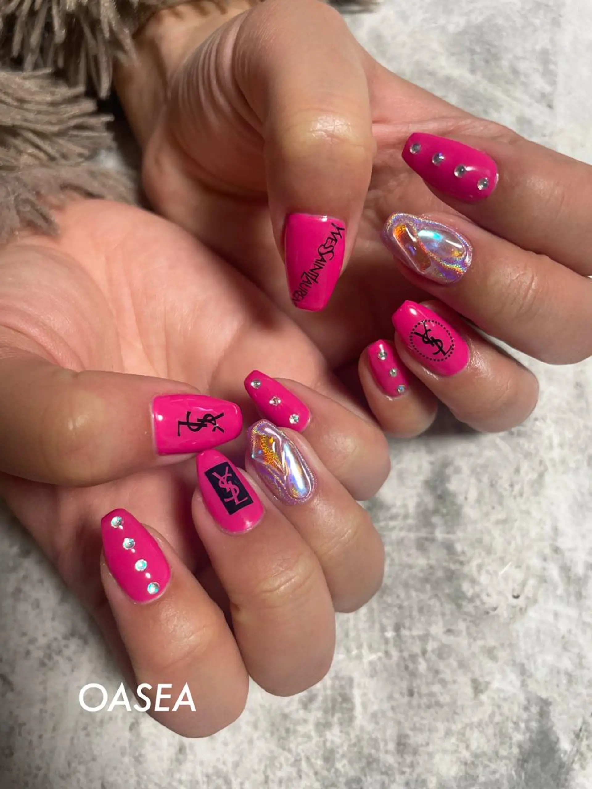 ネイル ハンドネイル 🌞💜 KAORI 🌴のネイルデザイン