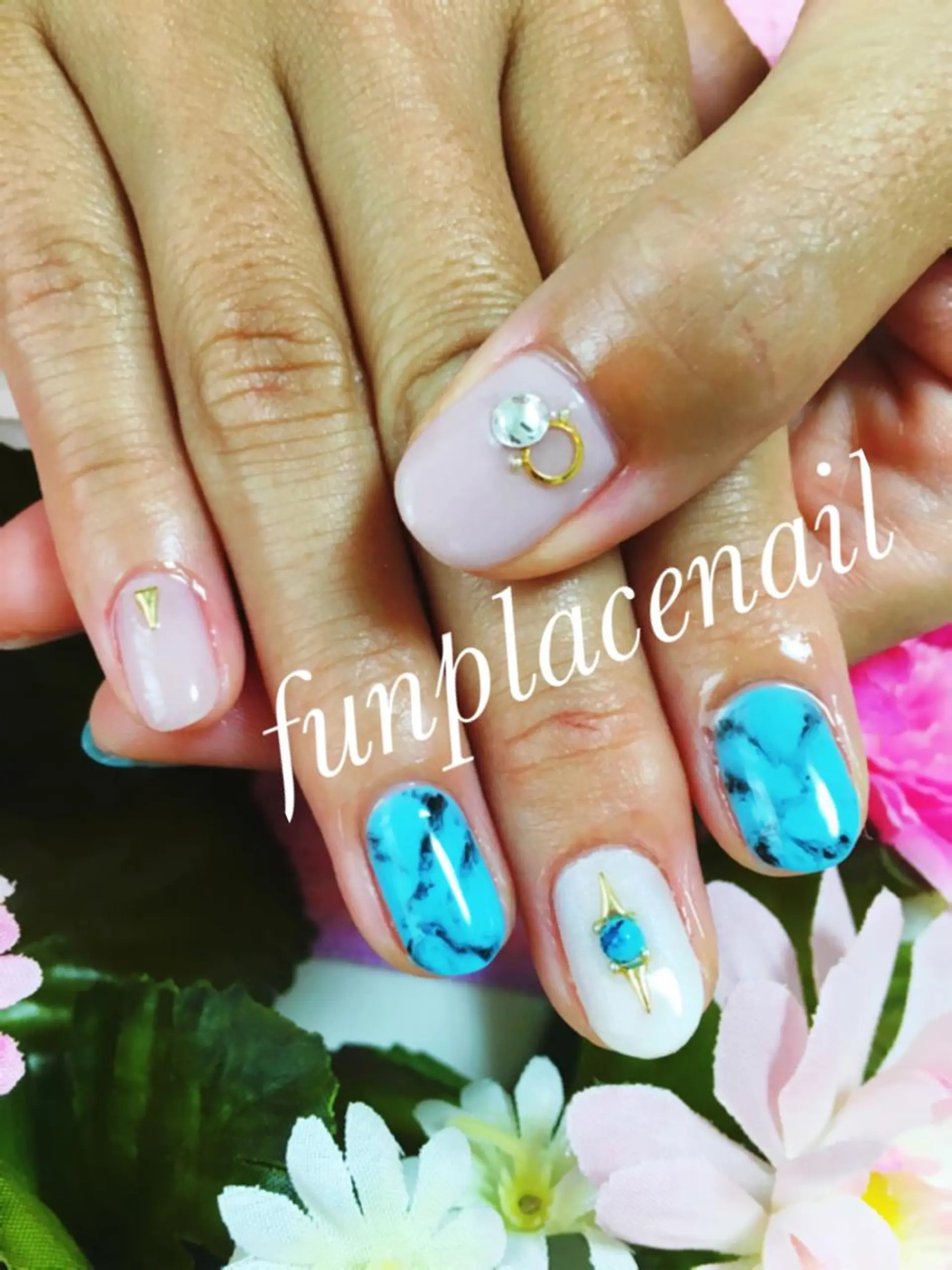 ショート ミディアム セミロング ロング カラー パーマ ヘアアレンジ メンズ キッズ ネイル まつエク 持ち込み nail salon＆school felice所属・フェリーチェ瑞江店 新山のネイルデザイン