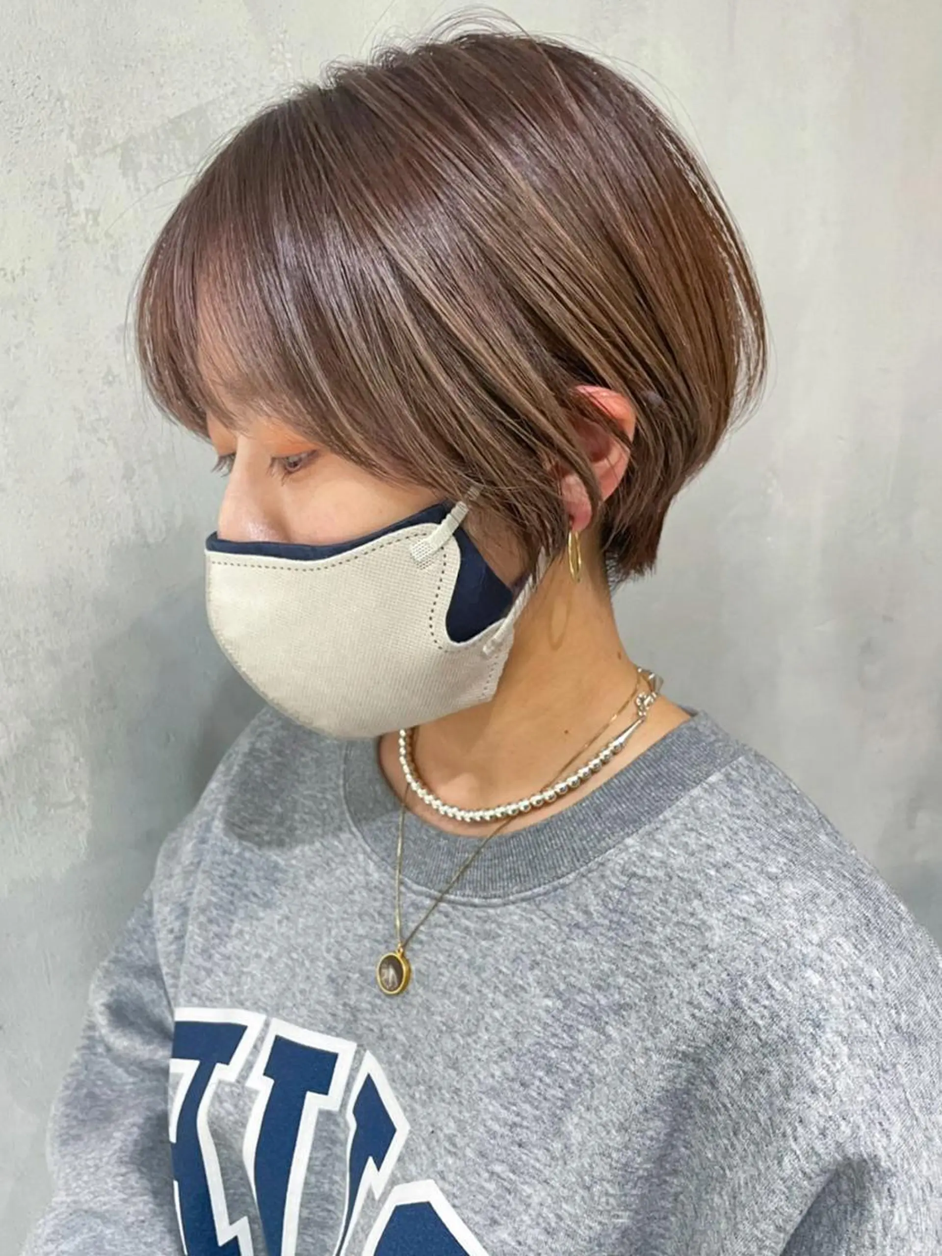 ショート カラー パーマ ヘアアレンジ グレージュ ショートヘア ITbyALBUM 下北沢店のヘアスタイル