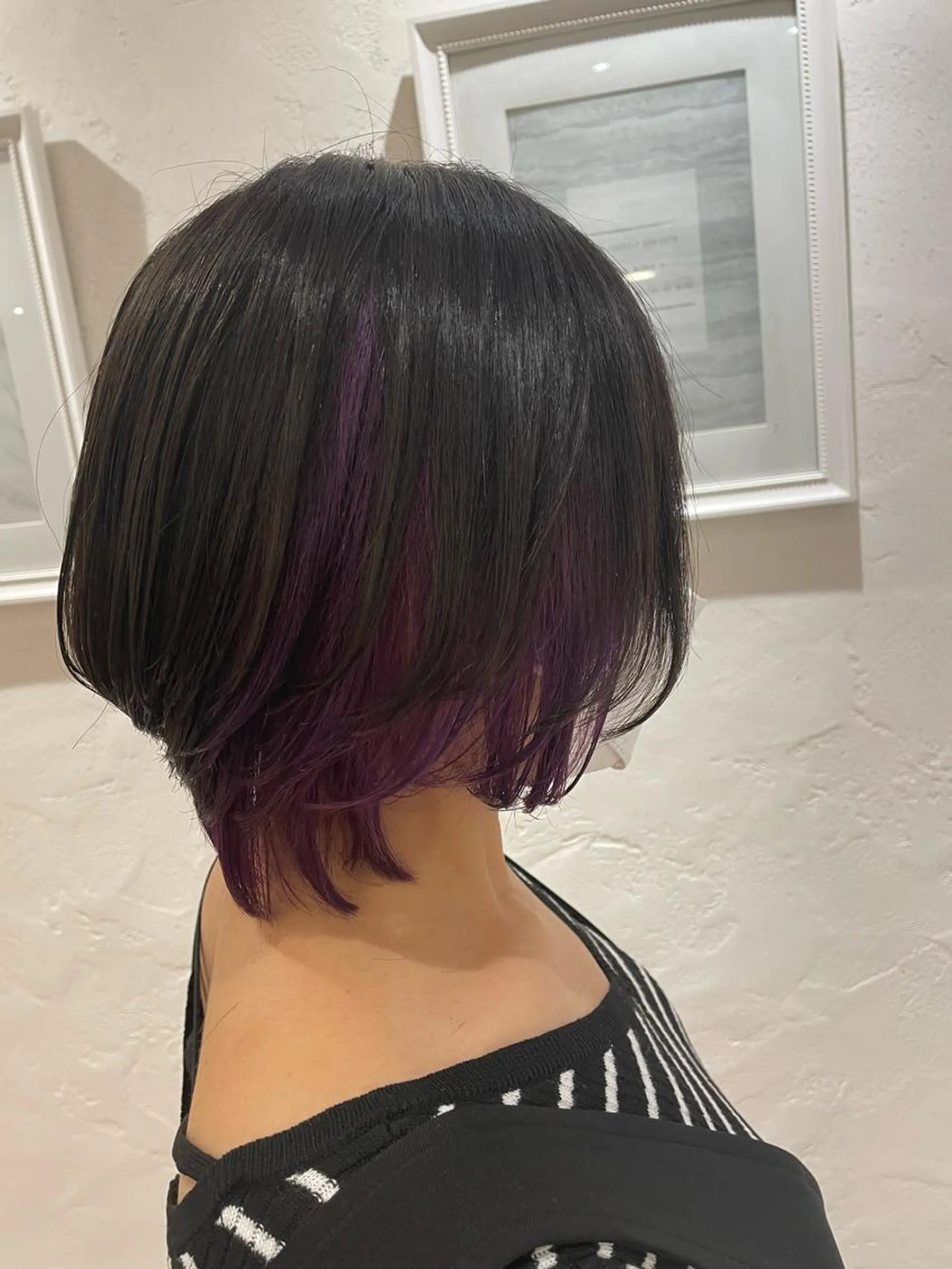 ショート ウルフカット ヘアカラー 🌈艶髪🌈 金城リキのヘアスタイル
