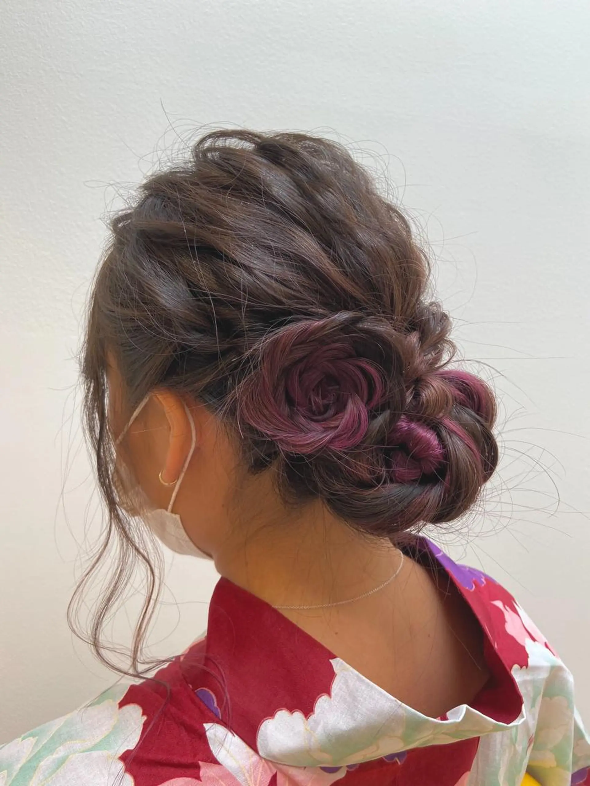 セミロング ヘアアレンジ loca by tree所属・うる艶暖色カラー HARUNAのヘアスタイル