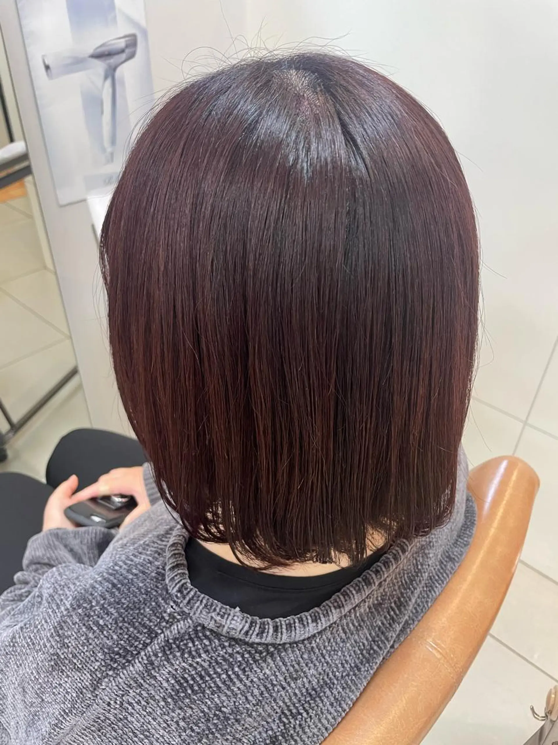 ミディアム カラー ブリーチ 透明感カラー ブリーチなしカラー レッドカラー SOYON なんば店所属・水島 真彩のヘアスタイル