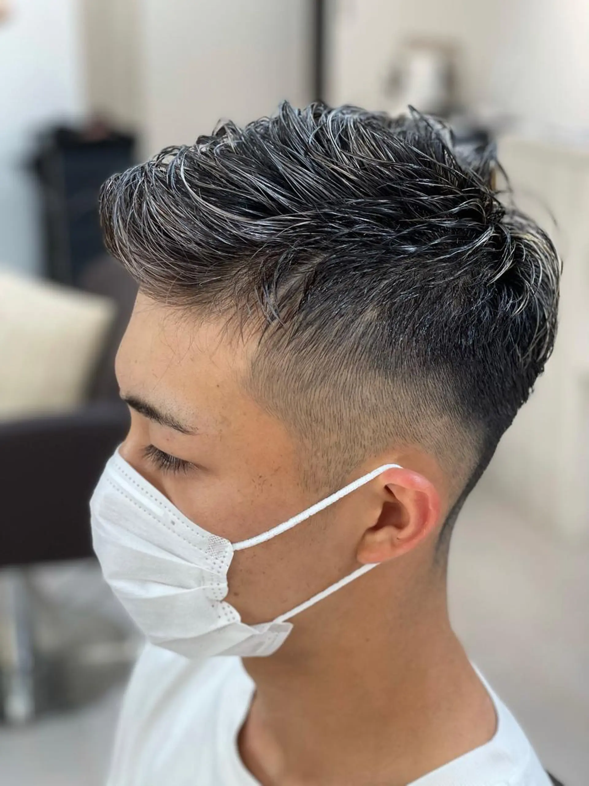 カラー メンズ カット 加藤 雄大のヘアスタイル