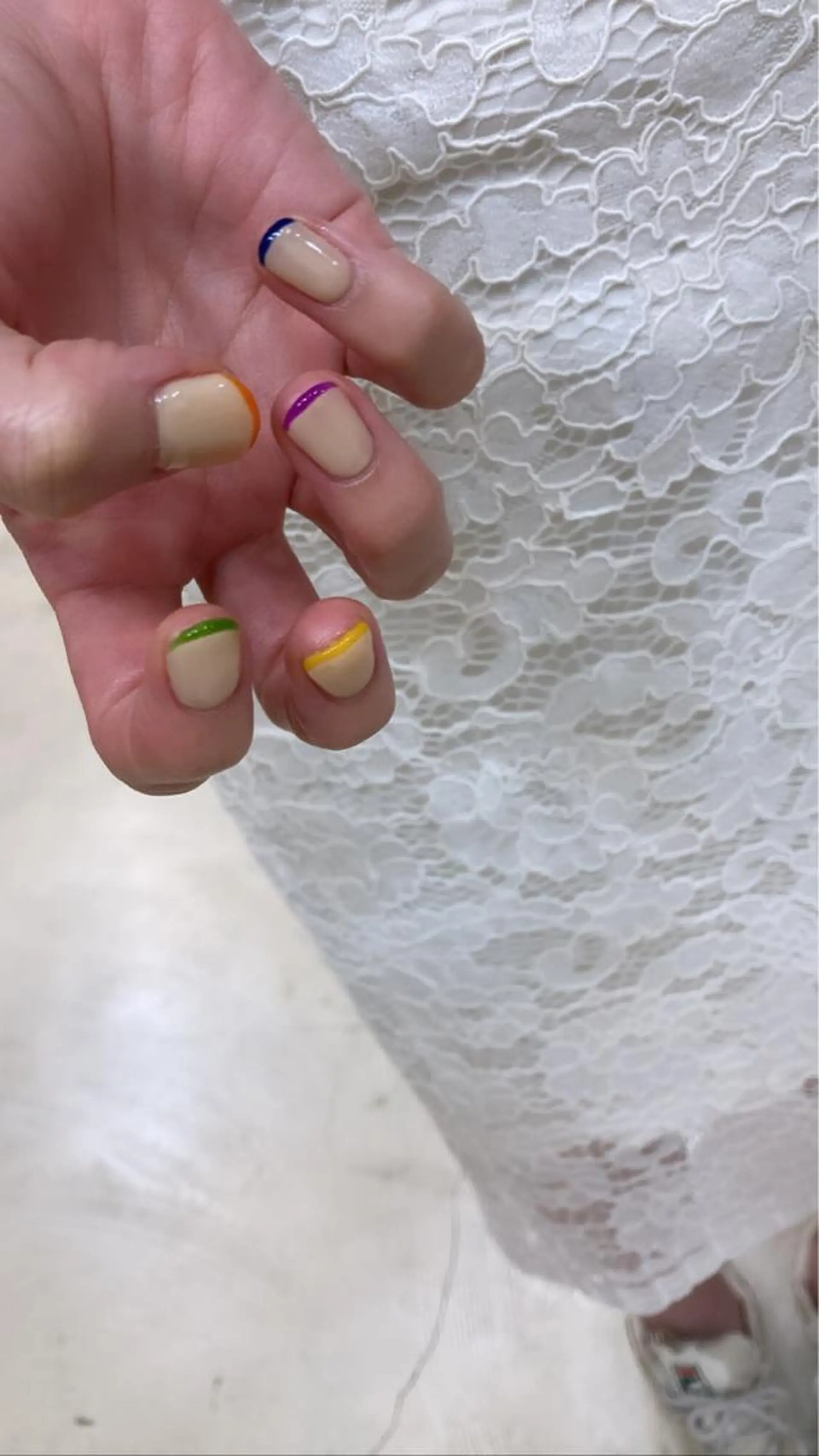 ネイル nailsalon hue所属・小山 羽奈のネイルデザイン