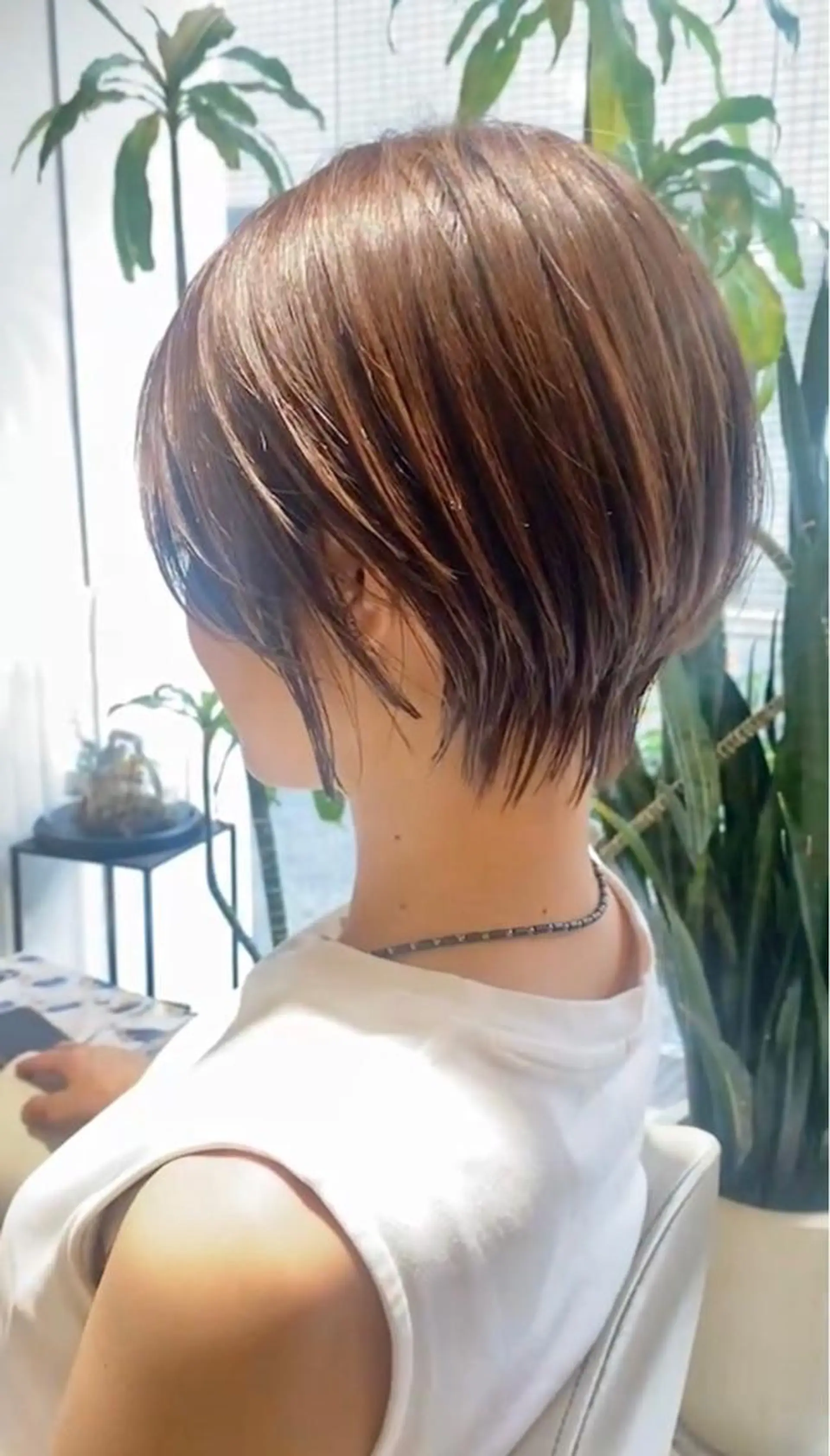 ショート カット 安永 涼のヘアスタイル