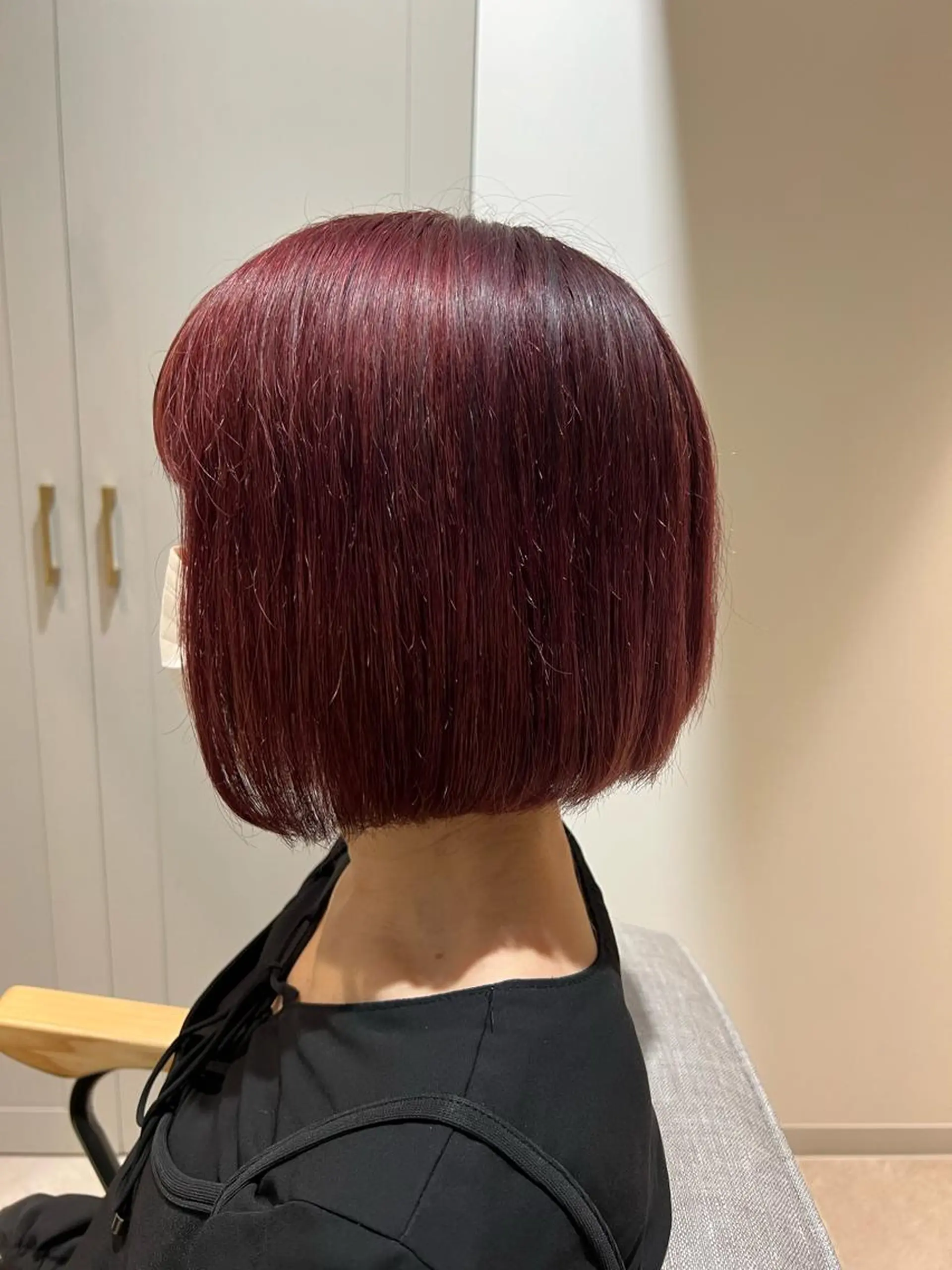 ショート カラー ラベンダーカラー ピンクカラー レッドカラー 暗髪カラー🫐パーマ おくだりんかのヘアスタイル