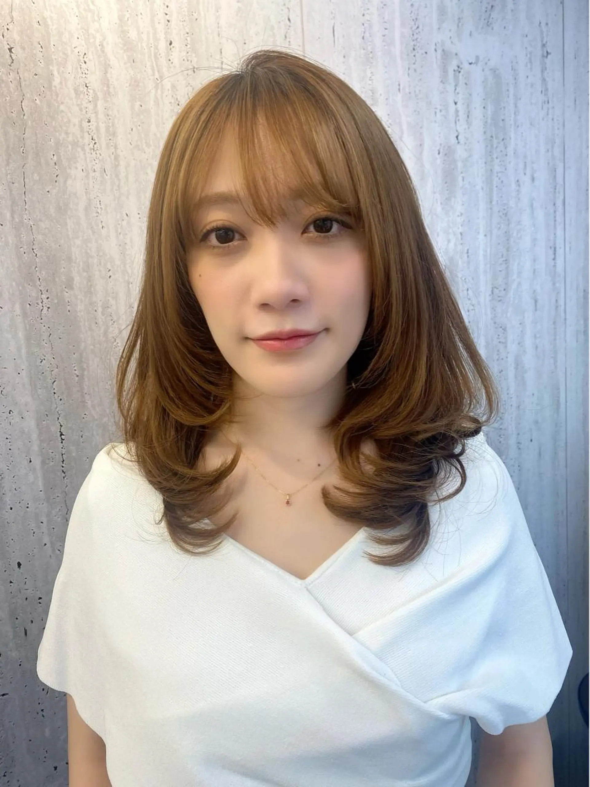 ミディアム ミディアムレイヤー レイヤーカット ヘアカラー トリートメント ヘアセット RITZ所属・✨似合わせカラー 阿部賢✨のヘアスタイル