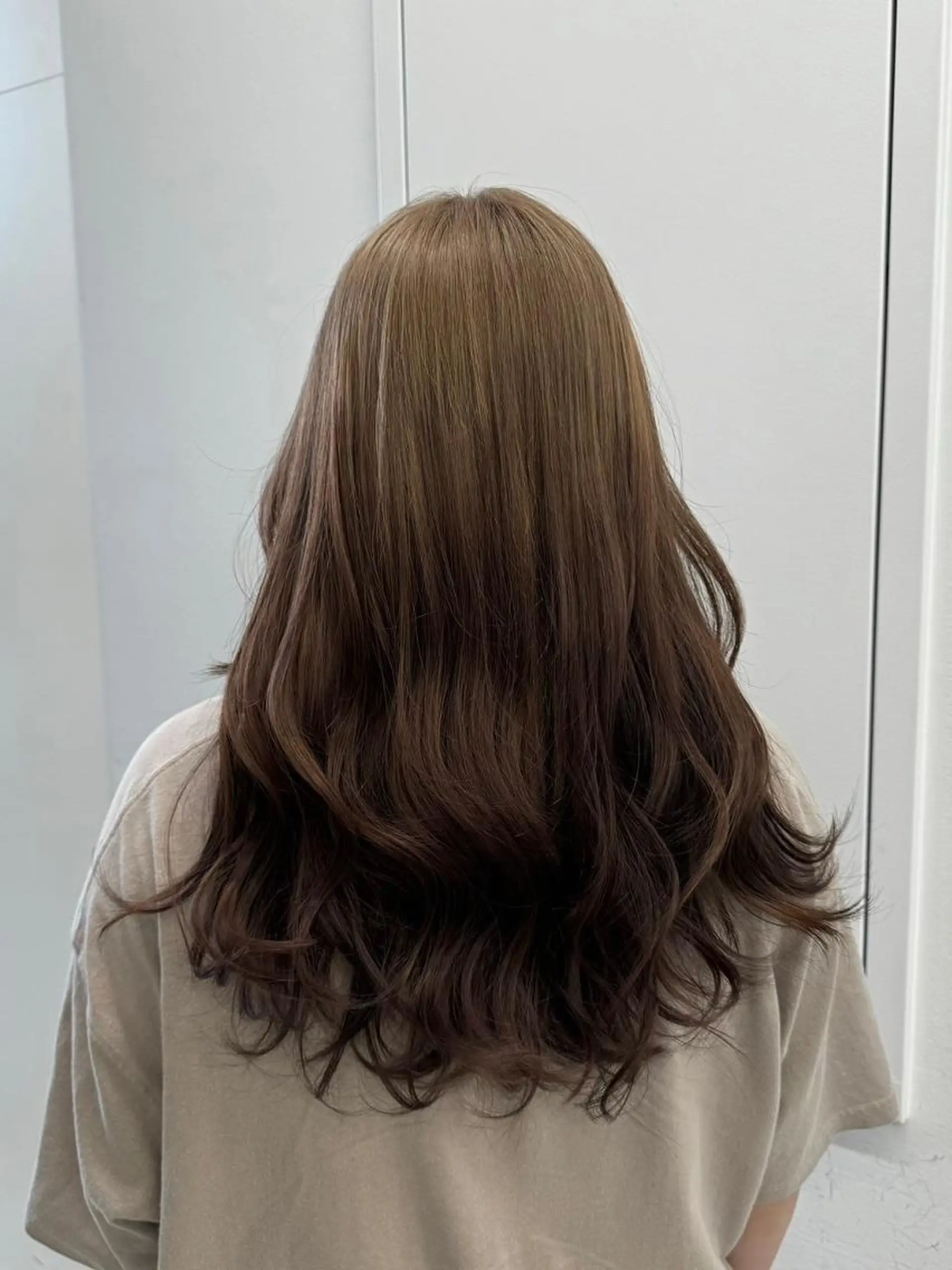 ロング カラー アディクシーカラー アッシュ ブルーカラー ダークアッシュ グレージュ 【公式】amble luxe 中野のヘアスタイル