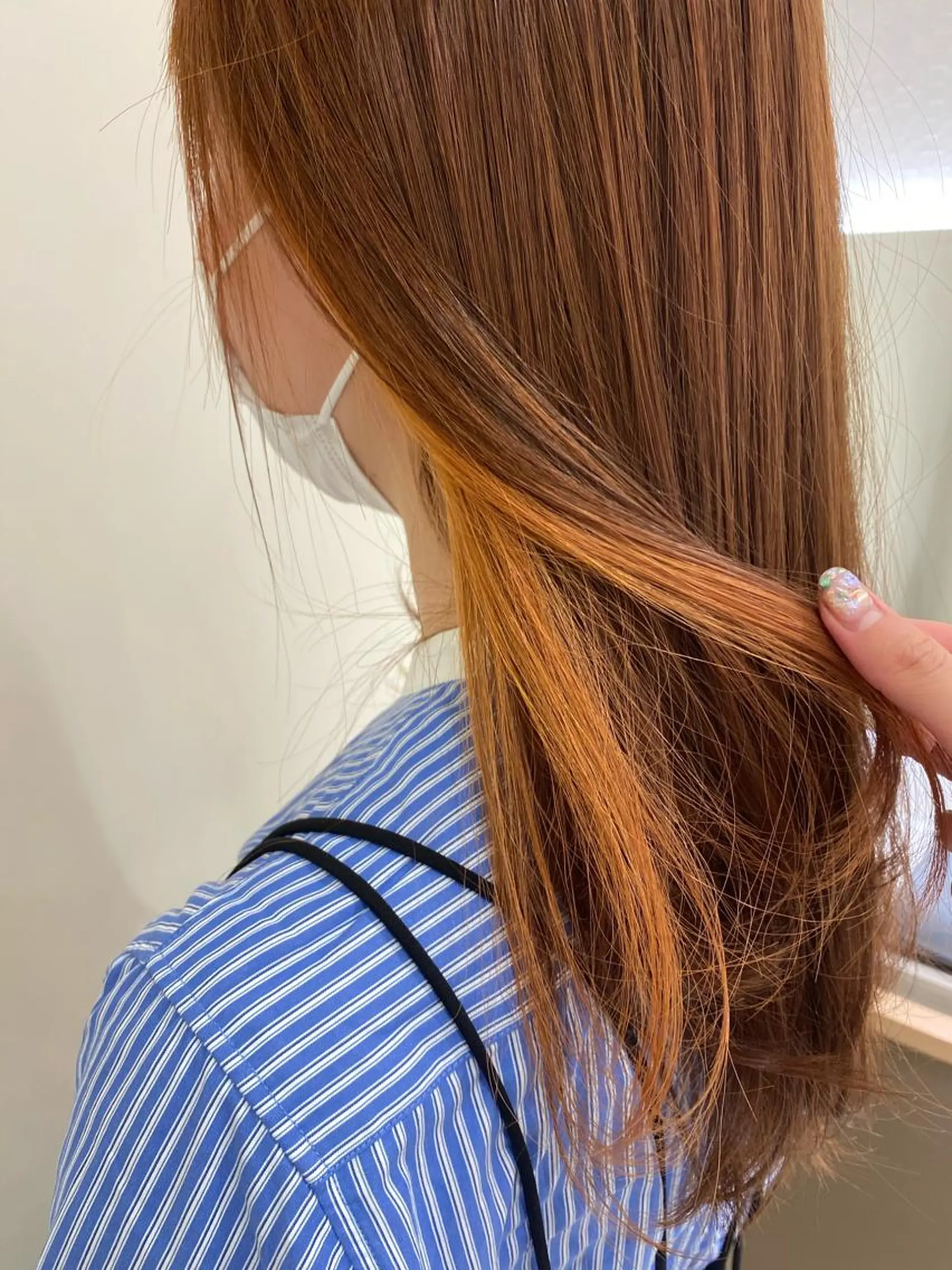 セミロング カラー プレイングカラー🤍 細めハイライトのヘアスタイル