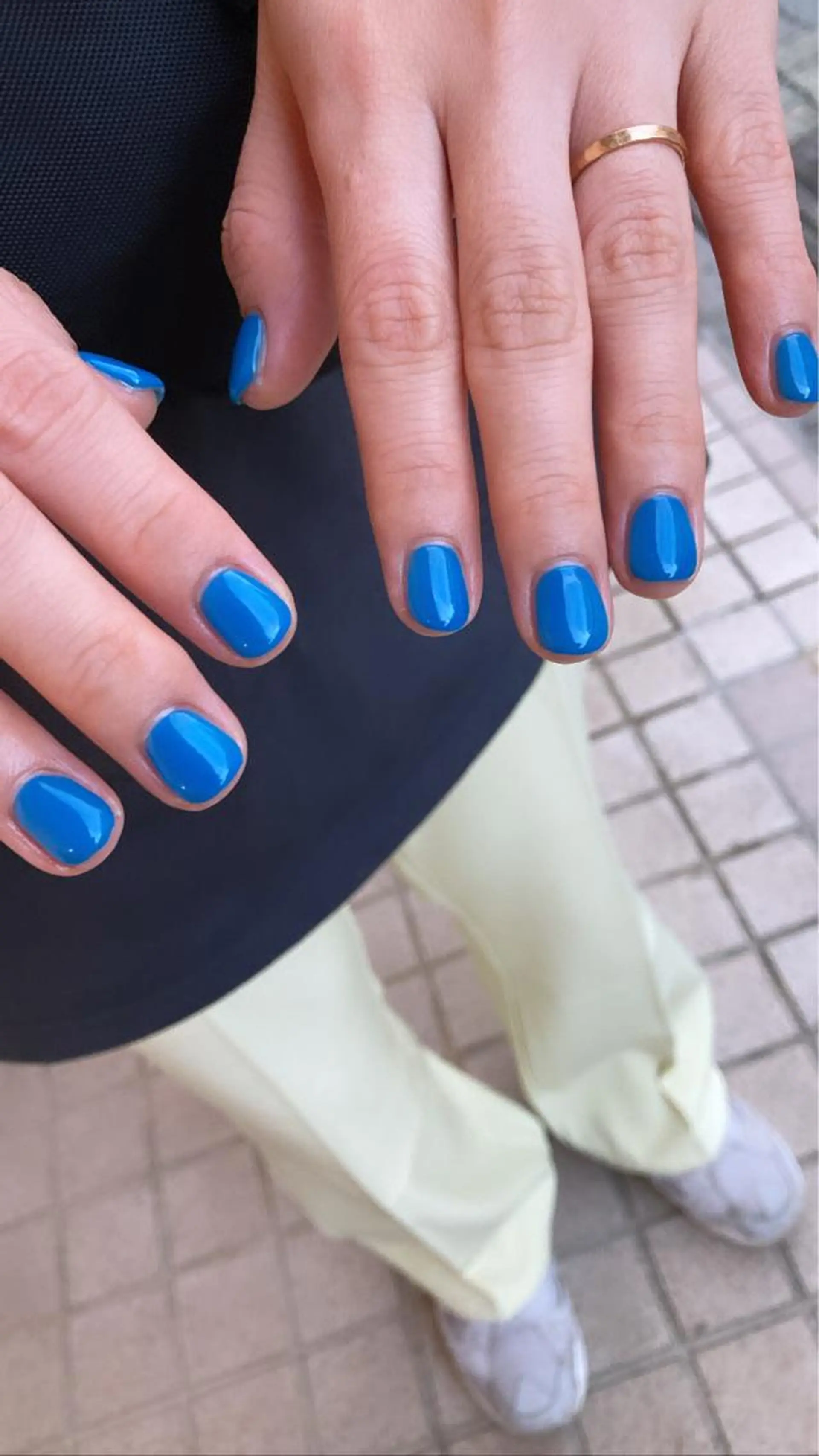 ネイル nailsalon hue所属・小山 羽奈のネイルデザイン