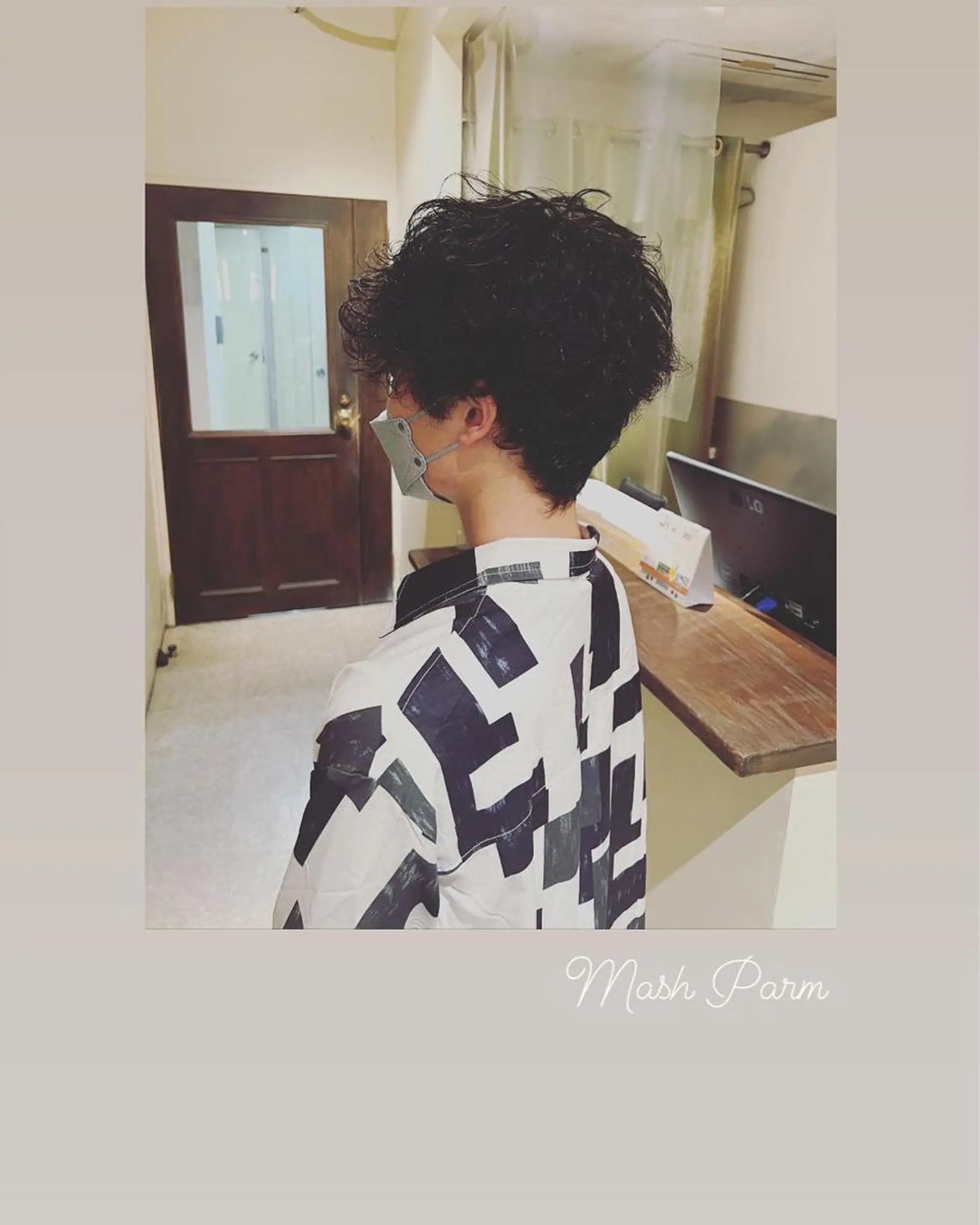 ショート メンズ くせ毛 ハイライト/インナー /ブリーチ/レイヤーのヘアスタイル