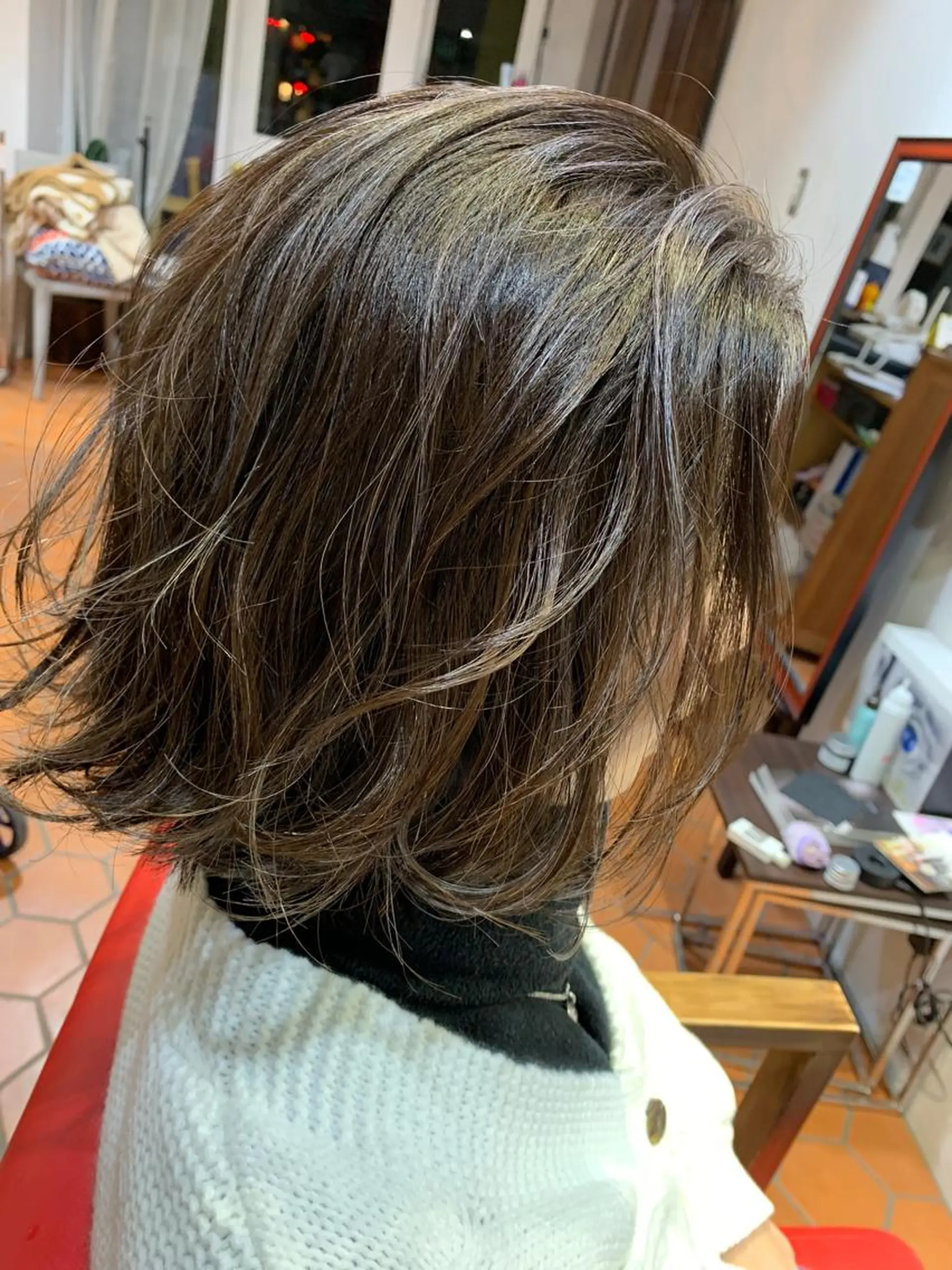 ミディアム カラー パーマ ヘアアレンジ メンズ キッズ カット ヘアカラー カラーワールドカンナヘアーメゾン所属・北出 沙也加のマツエク・マツパデザイン