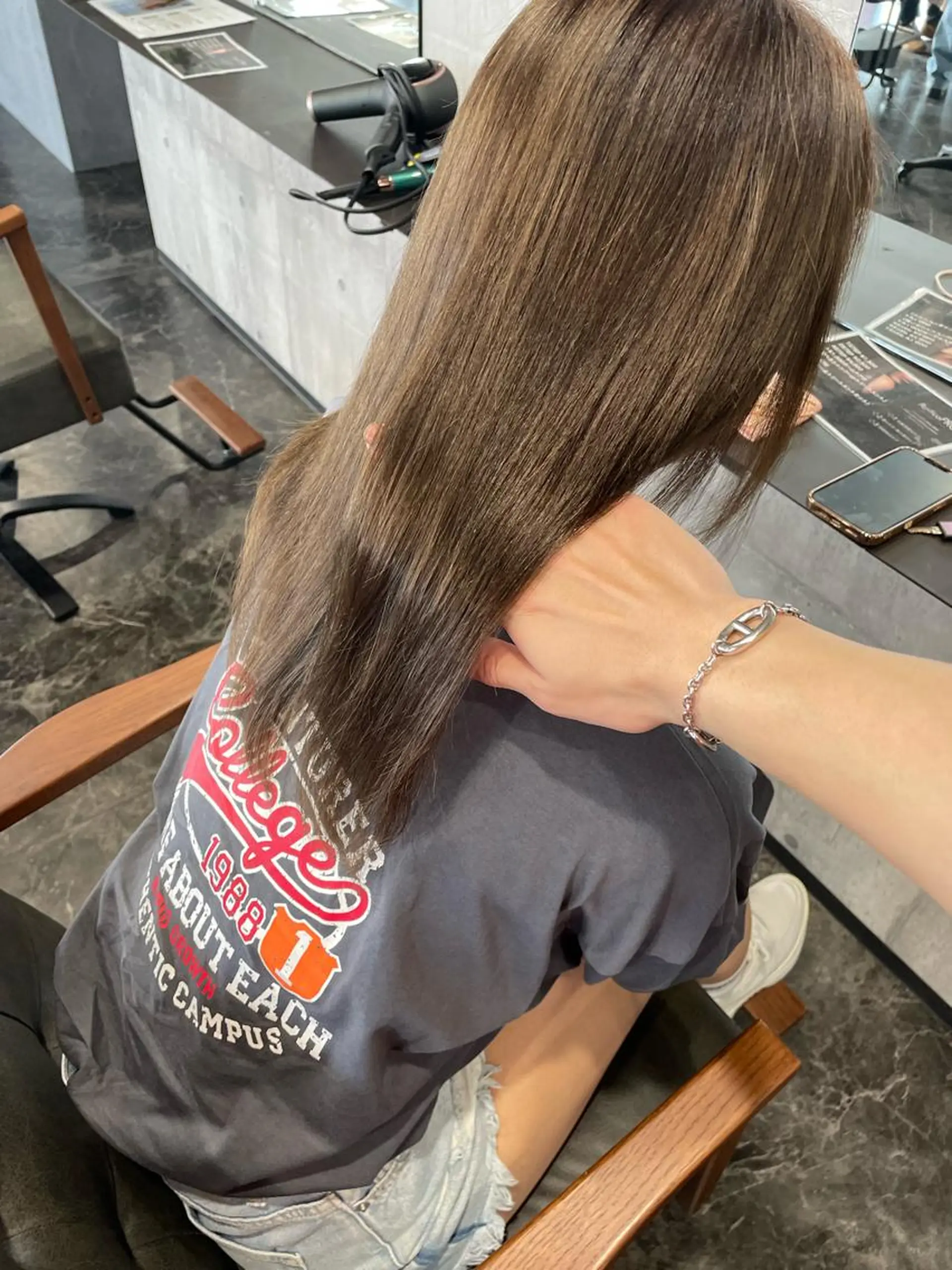 カラー カット トリートメント REGOLITH （レゴリス）所属・山田隆成/韓国カット バレ、ハイライト得意のヘアスタイル