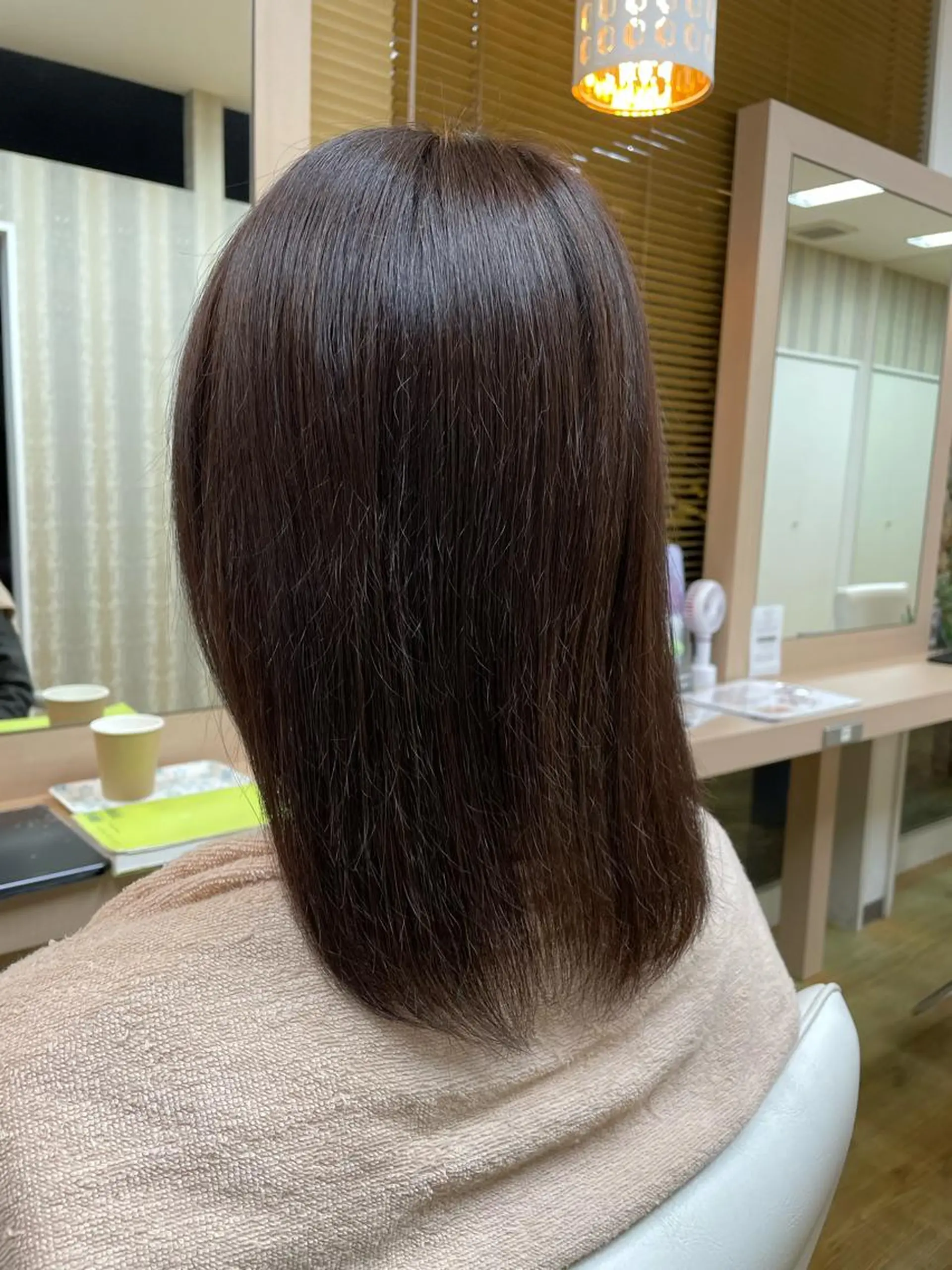 ミディアム カラー 【アクイール】山田 美奈のヘアスタイル