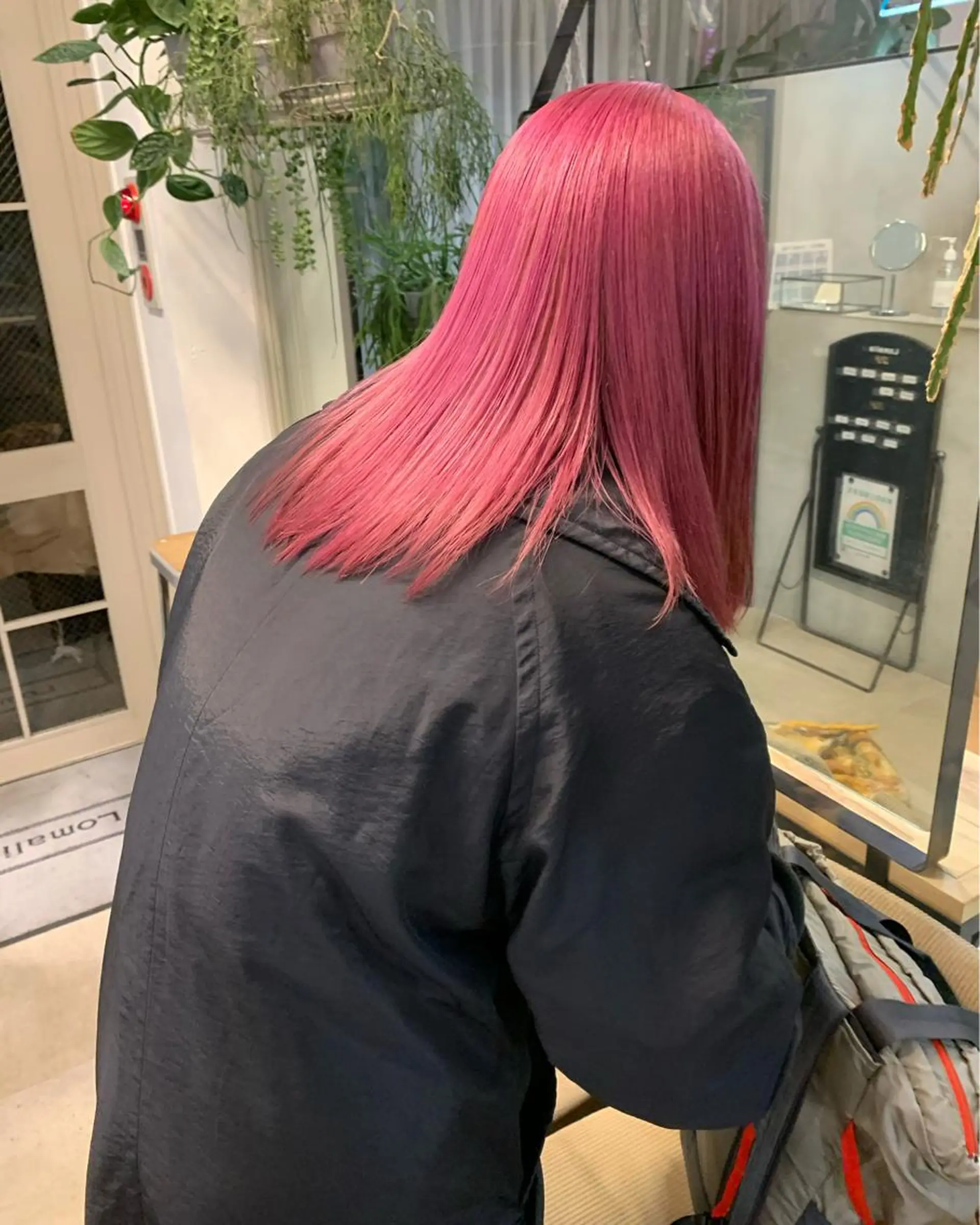 ミディアム ヘアカラー 小顔レイヤー×コンパ クトボブ/林隆平のヘアスタイル