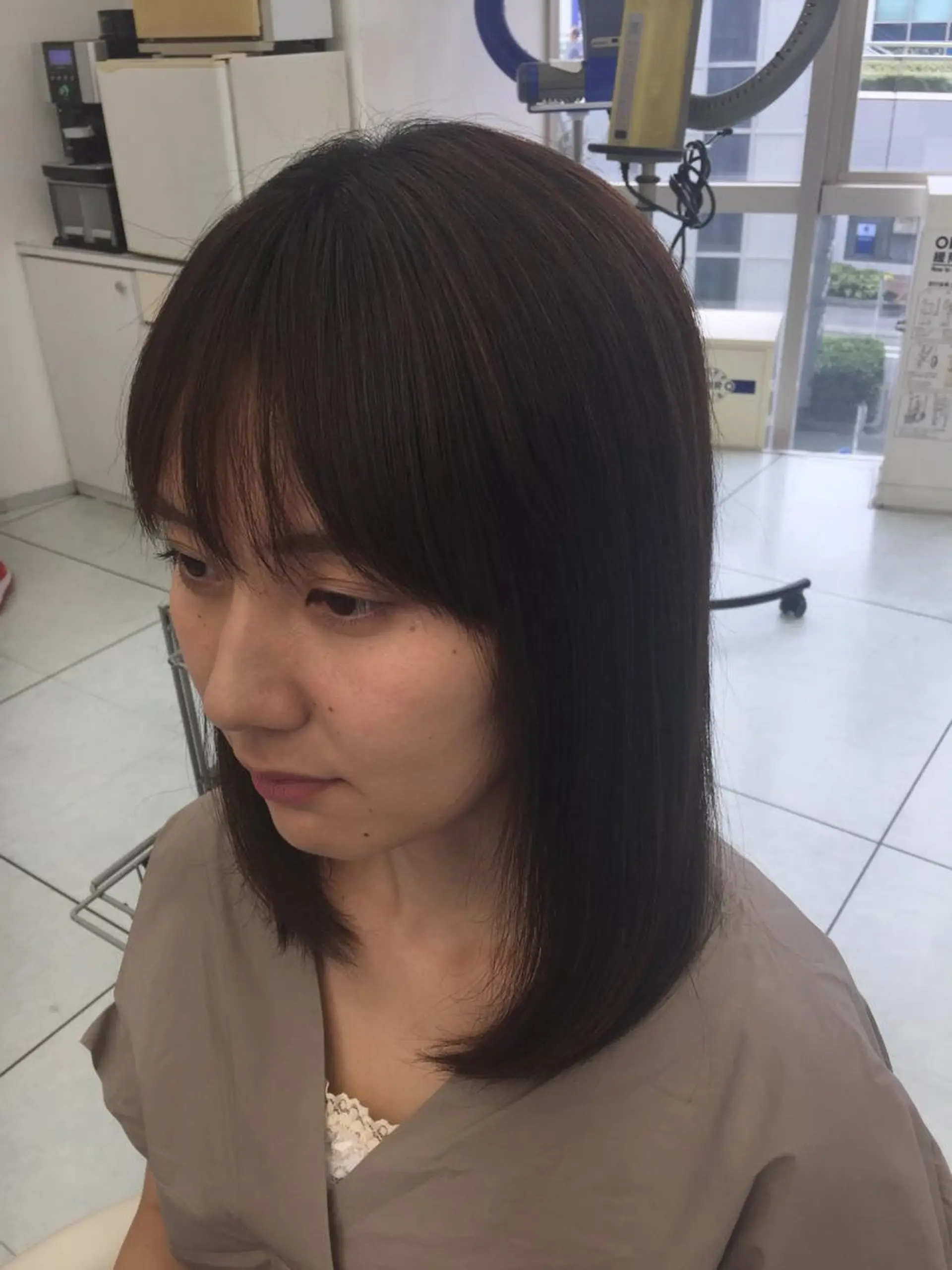 セミロング パーマ 縮毛矯正 岩崎 裕司のヘアスタイル