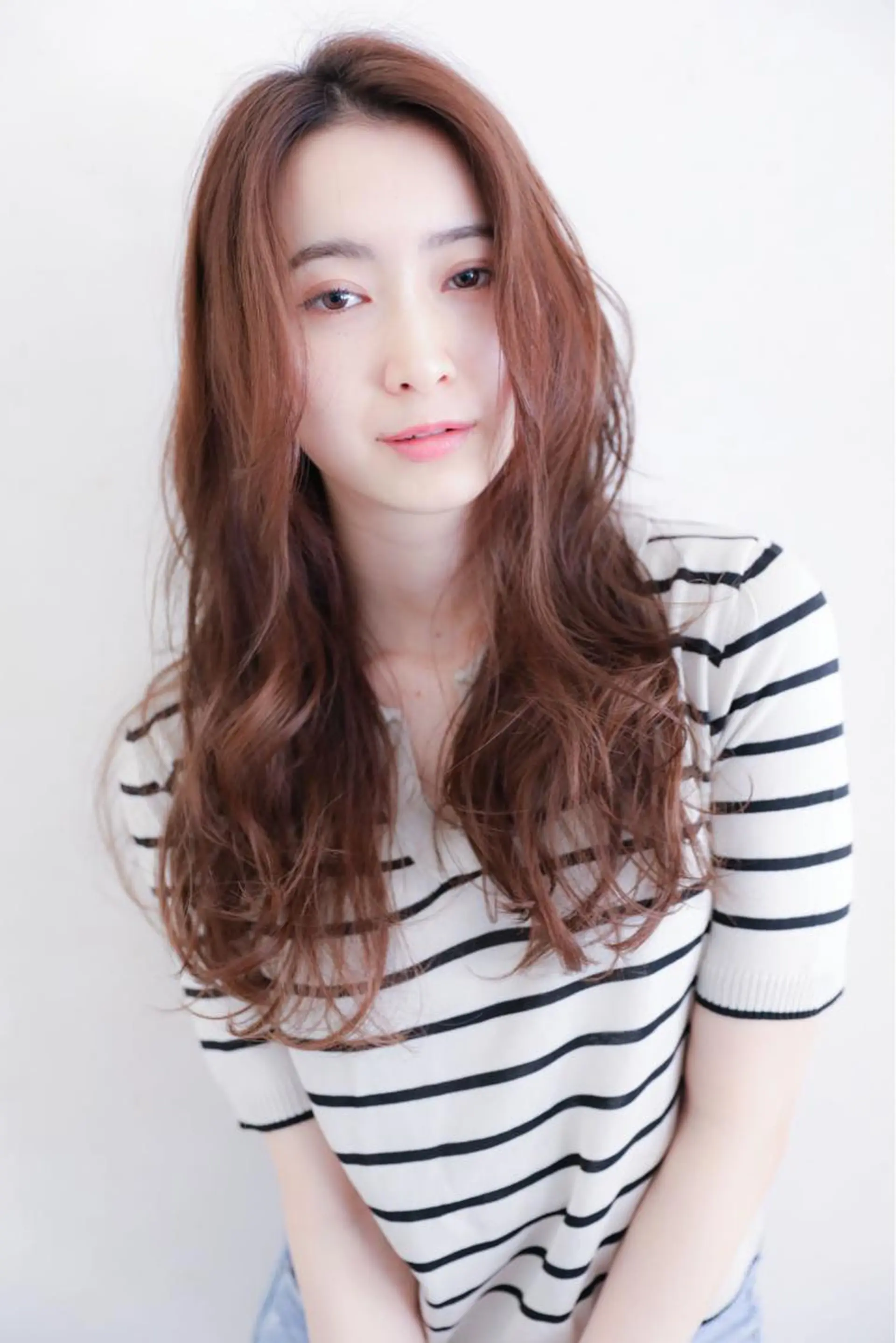 ロング ent所属・安本 瑠愛のヘアスタイル