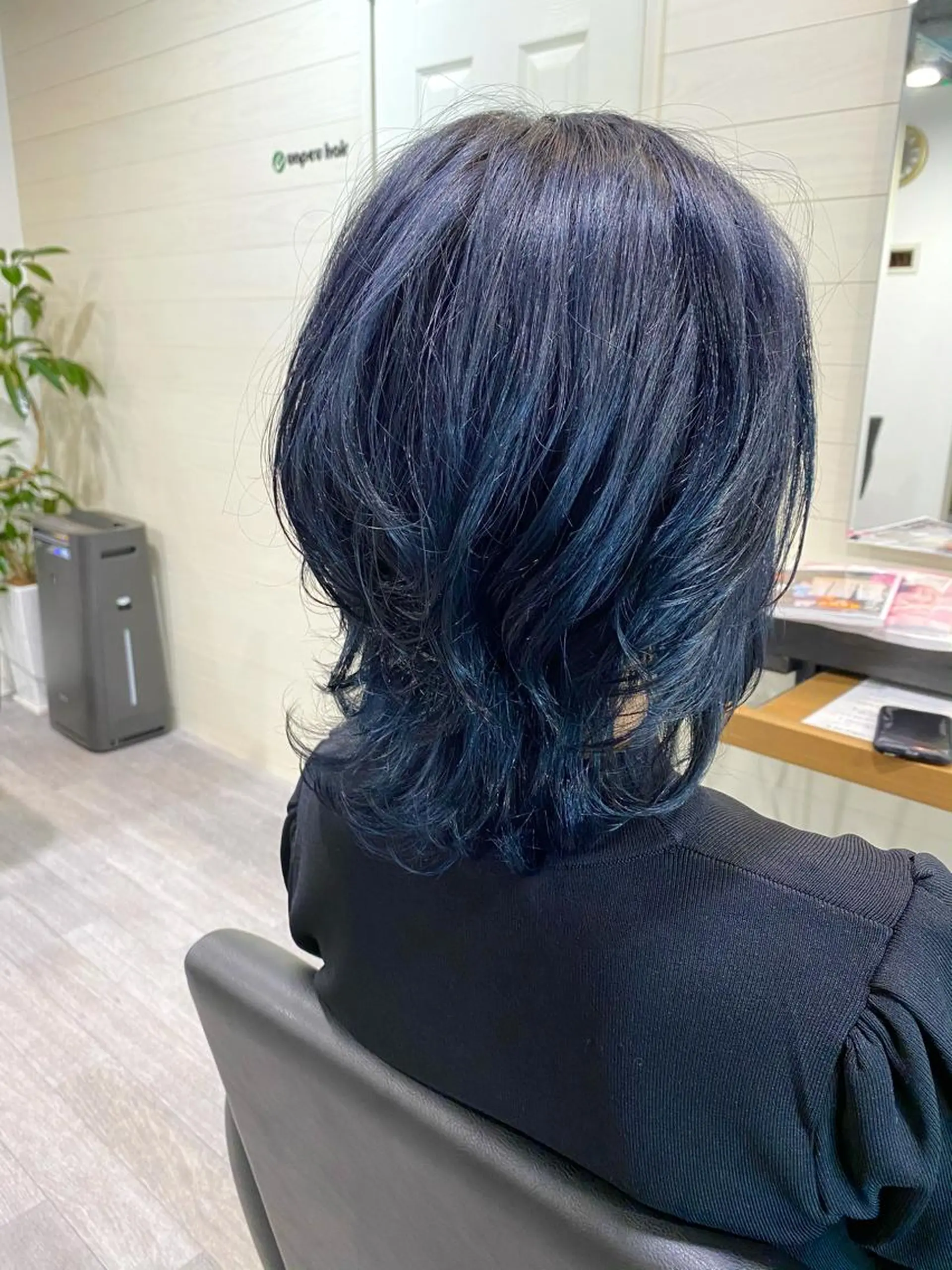 ミディアム カラー アディクシーカラー バレイヤージュ ブリーチ ケアブリーチ デザインカラー カット ヘアカラー unpeu hair  二条所属・先着1名様限定 カット無料のヘアスタイル
