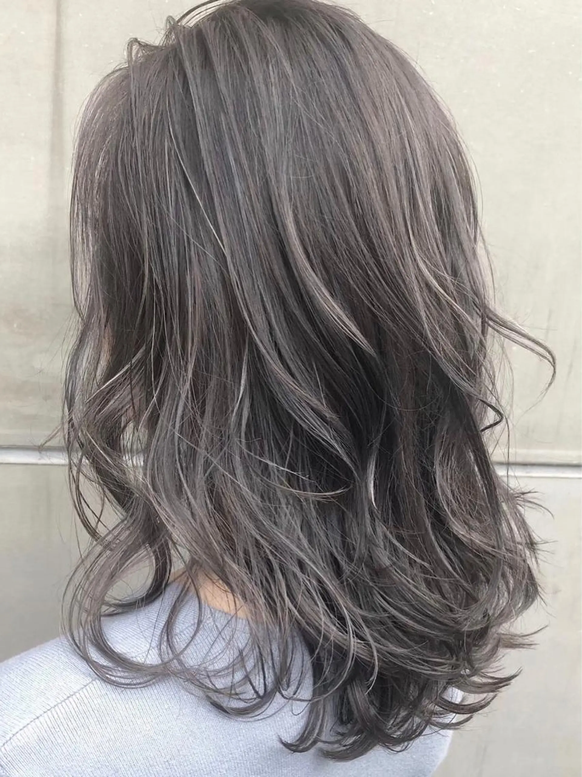 セミロング カラー ハイライトカラー ハイライト ブリーチダブルカラー 【koide】のヘアスタイル