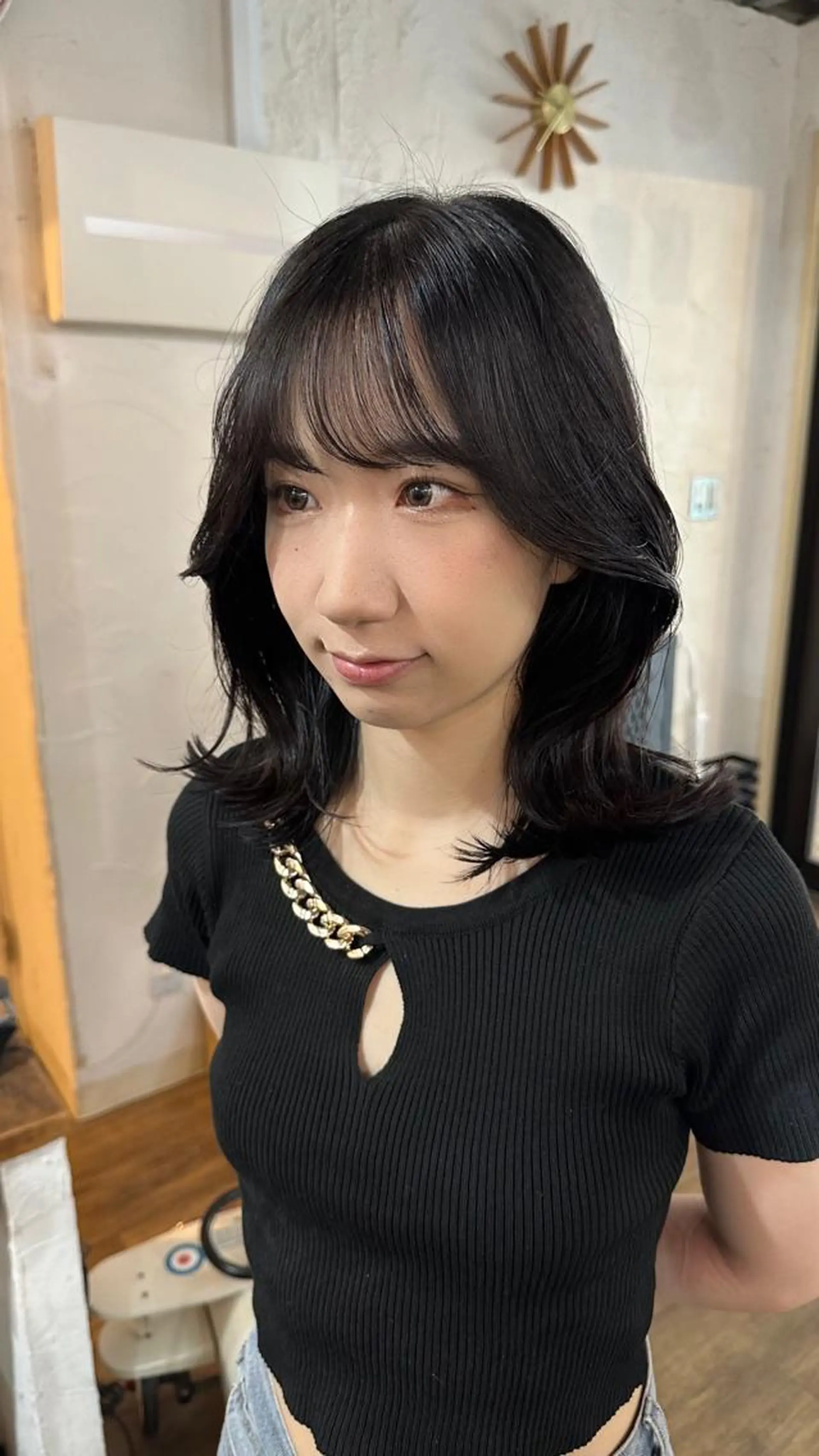 セミロング カラー 切りっぱなしボブ ショートボブ セミロングパーマ バレイヤージュ ベージュカラー カット ヘアカラー トリートメント フリーランス所属・韓国ヘア レイヤー くびれヘアMATSUのヘアスタイル