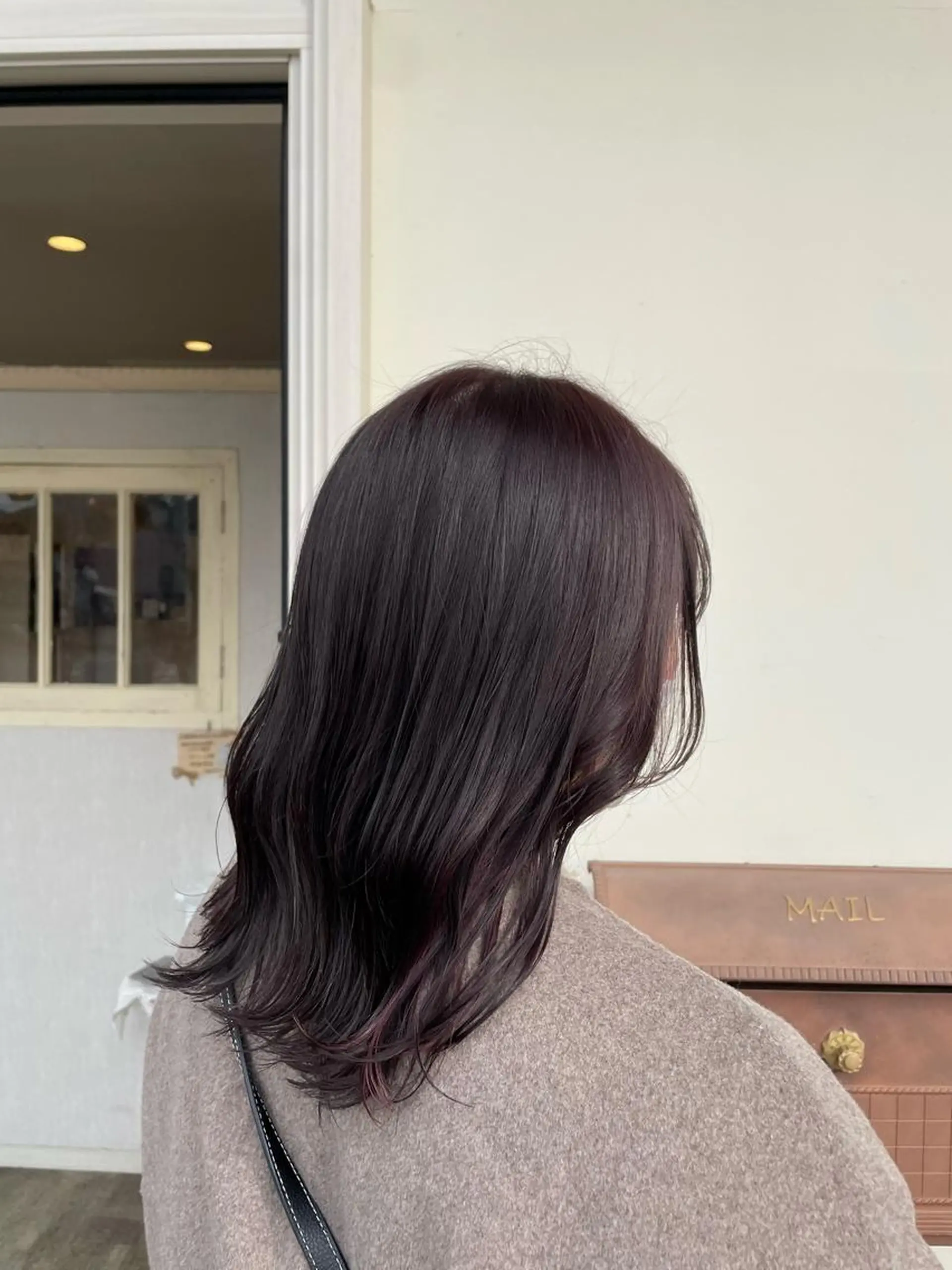 ロング カット ヘアカラー 新地 咲綾のヘアスタイル