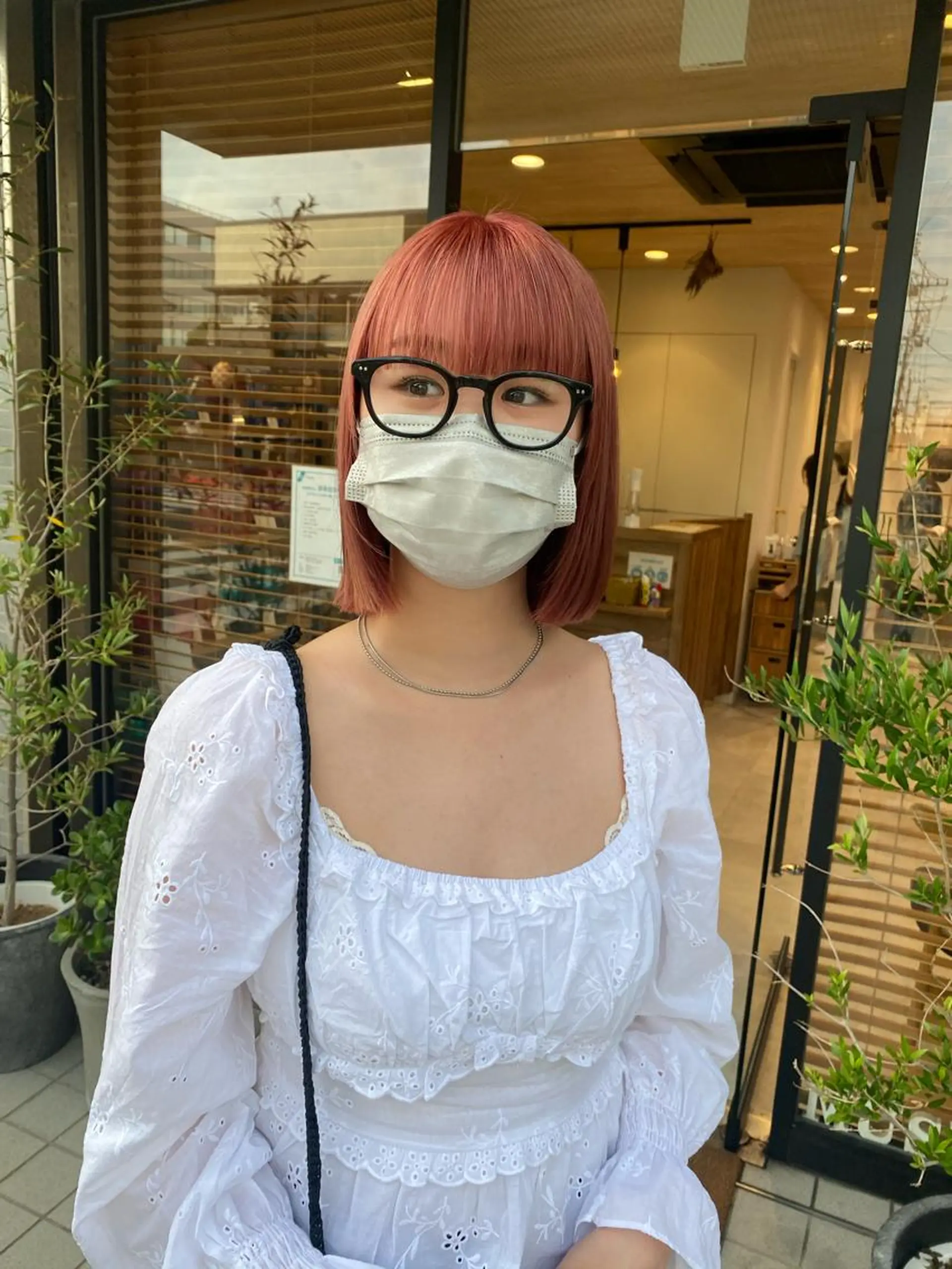 ショート カラー ヘアアレンジ ハイトーンカラー ピンクカラー ヘアカラー トリートメント ヘッドスパ パーマ指名No1 /namiのヘアスタイル