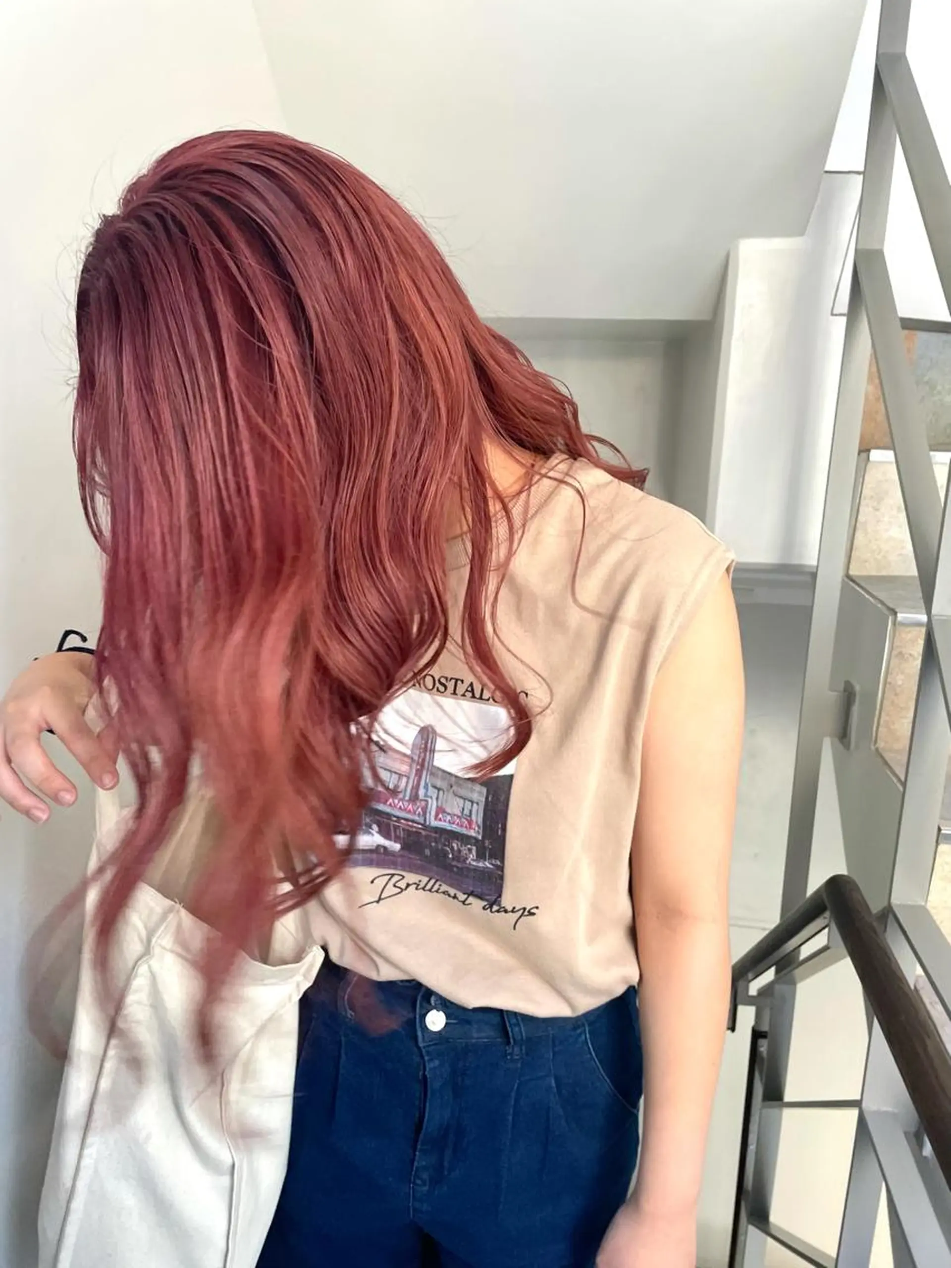 ロング カラー 韓国🇰🇷透明感 ERIのヘアスタイル
