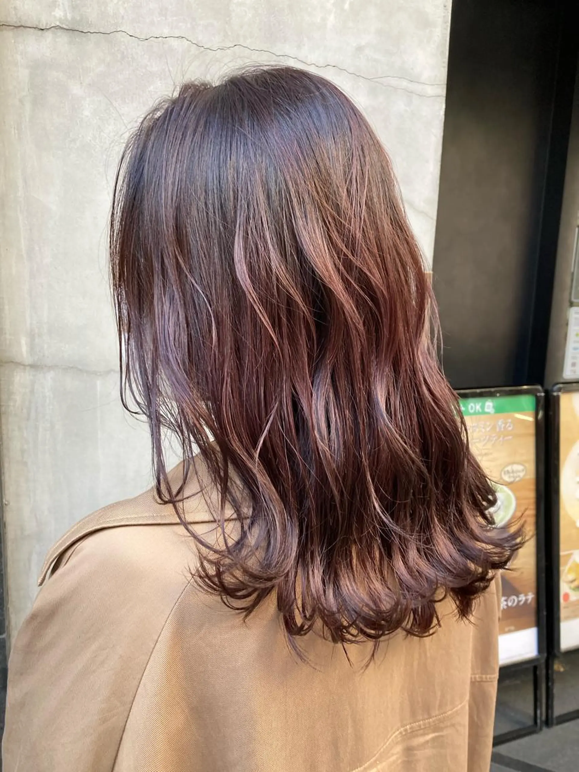セミロング カラー ピンクカラー ヘアセット Loom .by Sea  ルームバイシー所属・レイヤー/前髪/ 韓国/CHIHIROのヘアスタイル