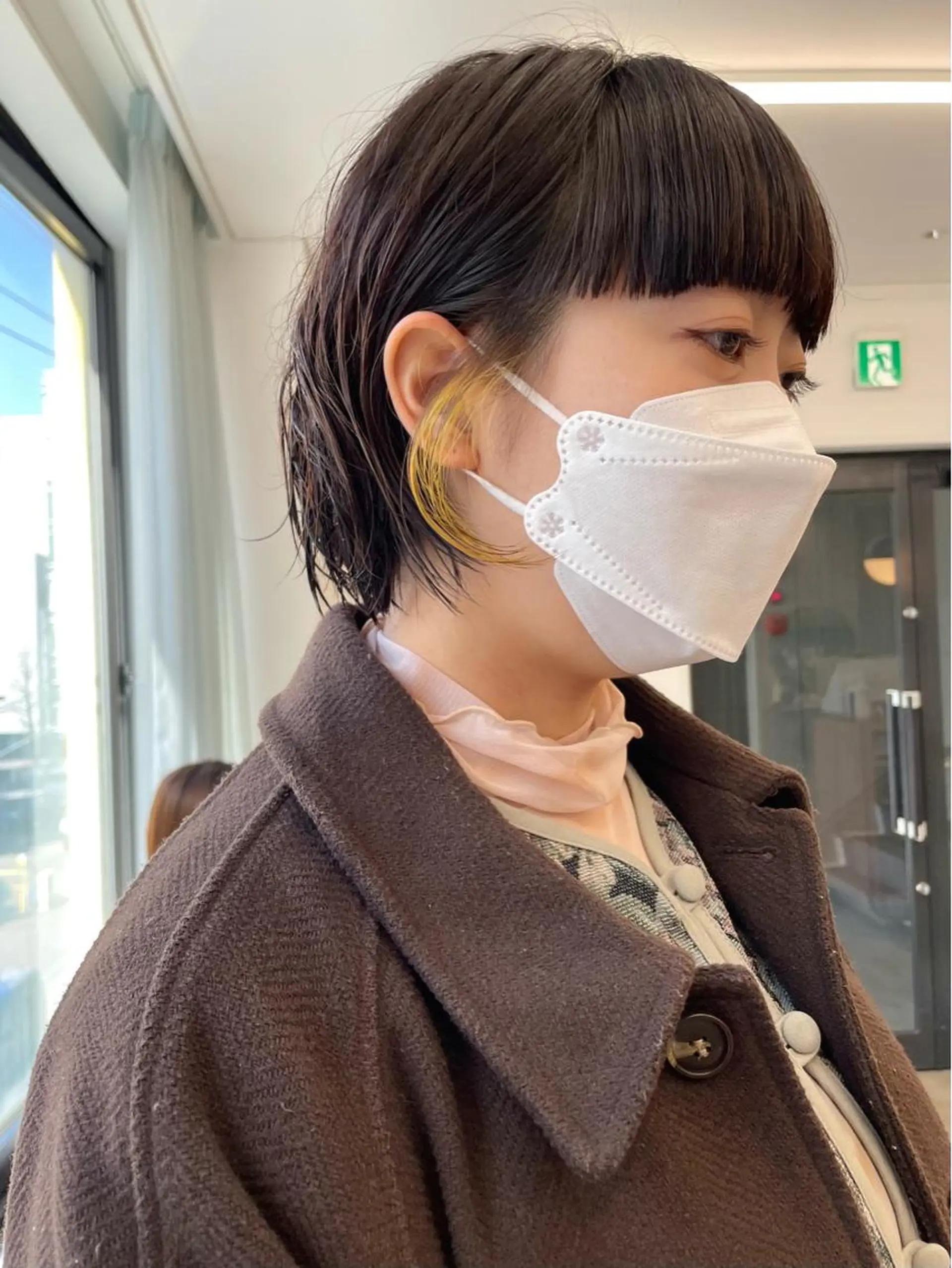 ショート カラー ブリーチ イエローカラー pole所属・【pole】 minaのヘアスタイル