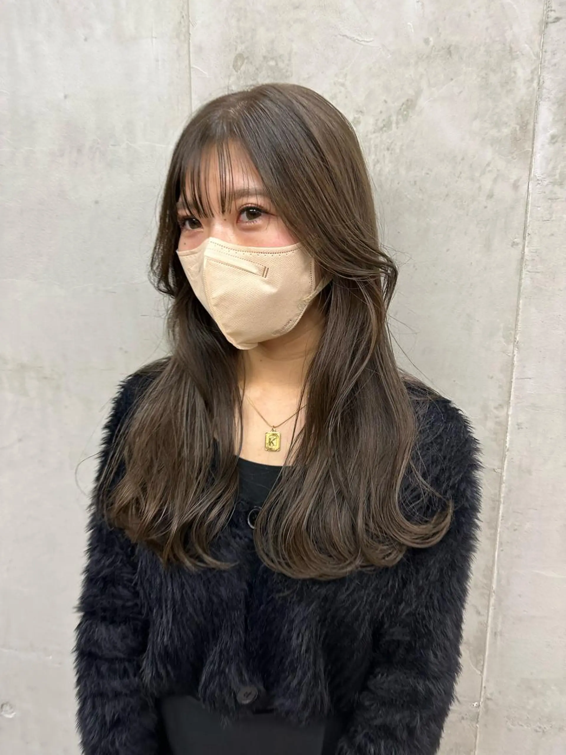 セミロング カラー グレージュ オリーブグレージュ オリーブグレー SALTWATER AYARIのヘアスタイル