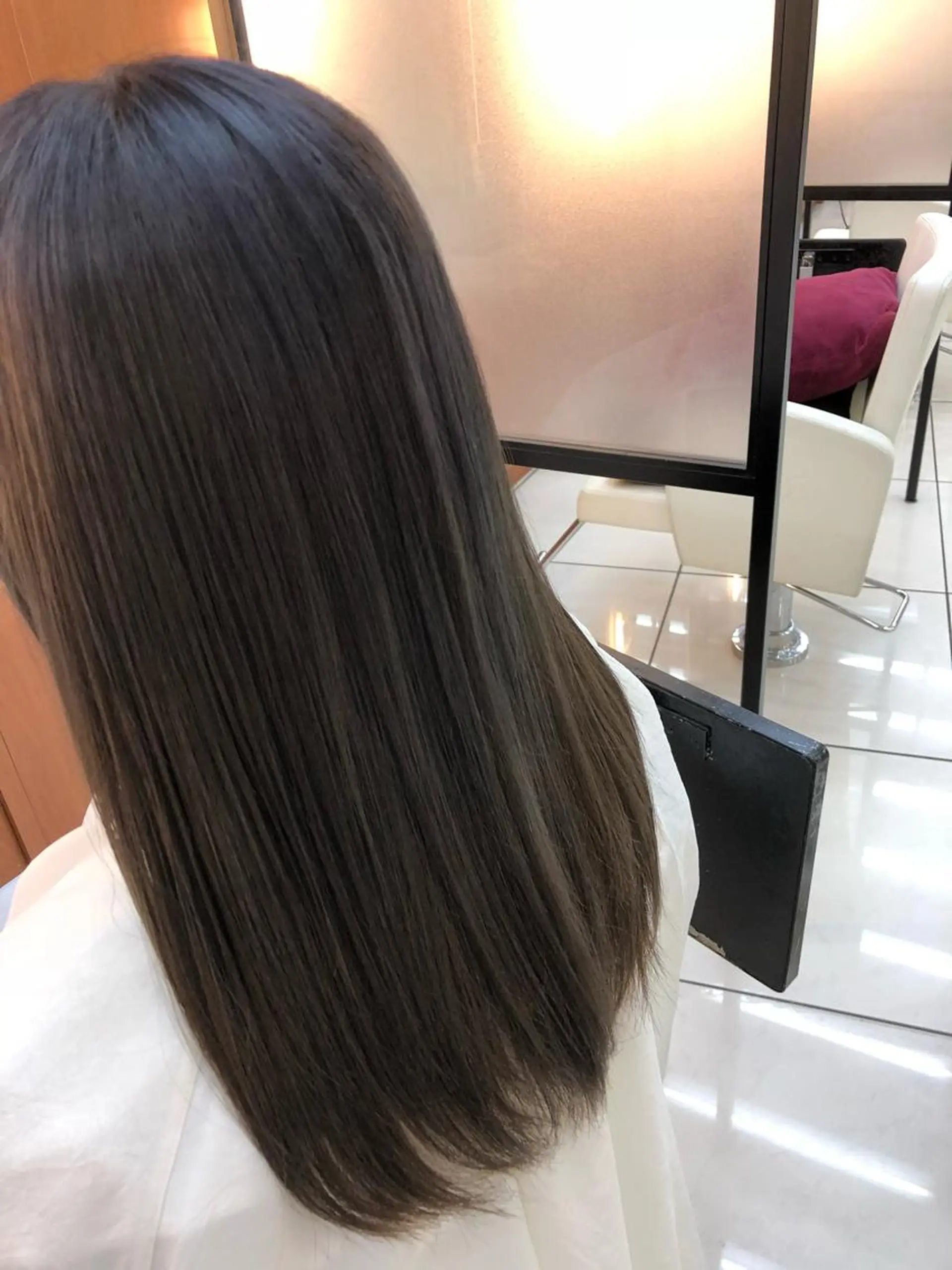 ロング カラー ナカタケ ユウのヘアスタイル